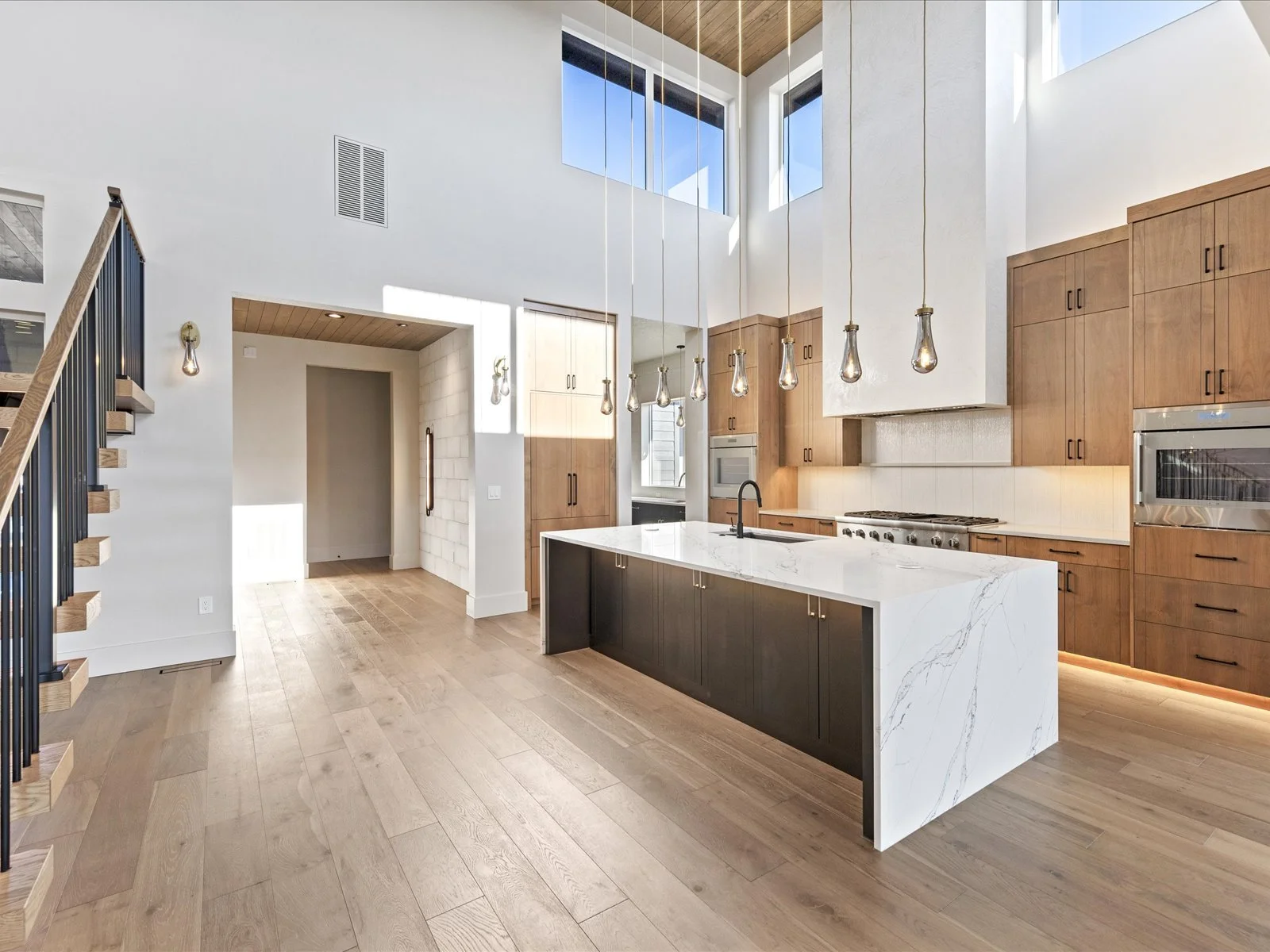 018-6225 Strant018.jpg