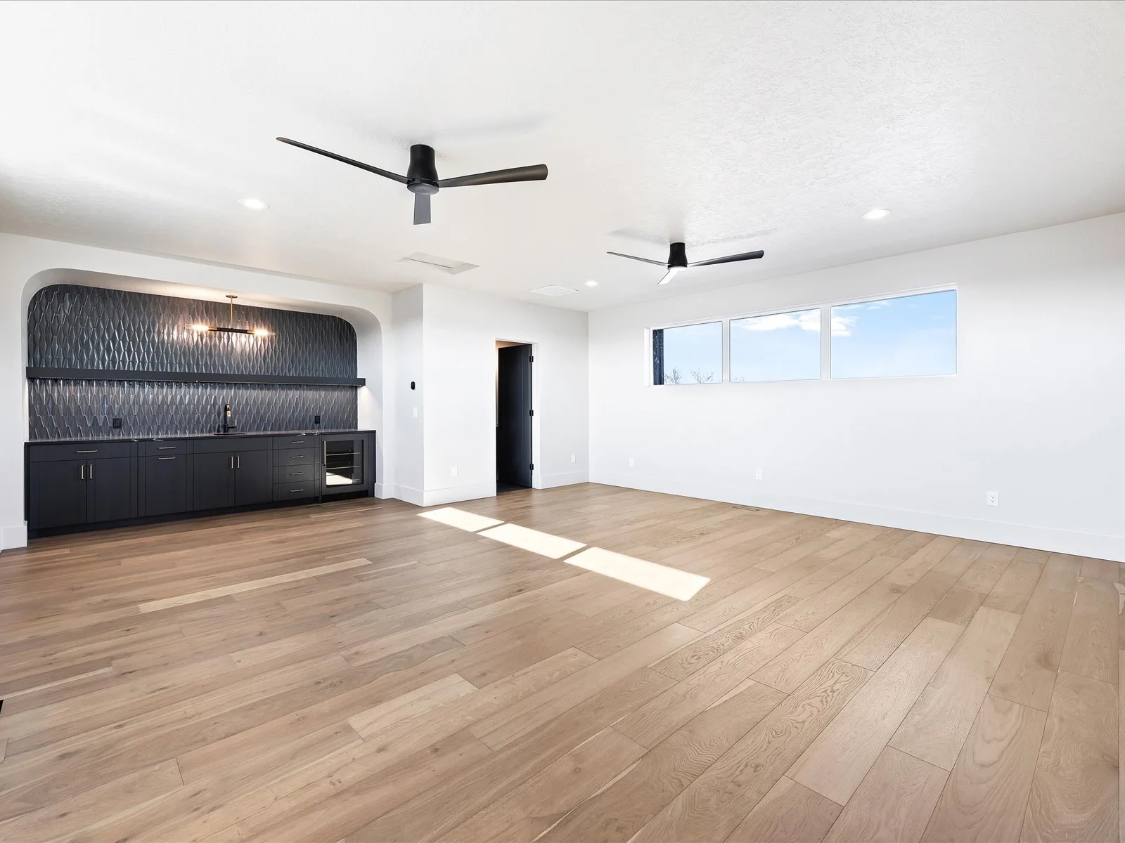 055-6225 Strant055.jpg