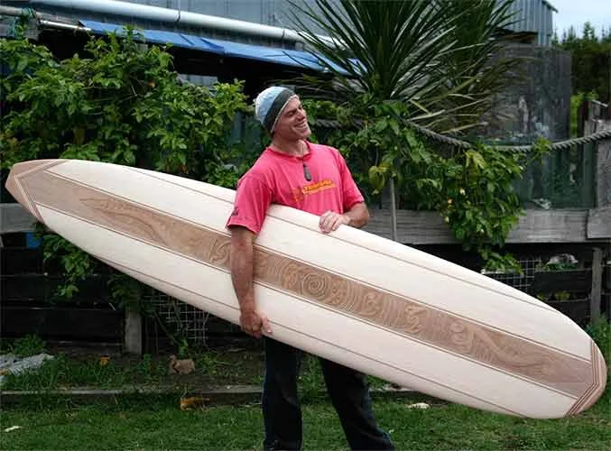 8wnweb-surfboard1.jpg
