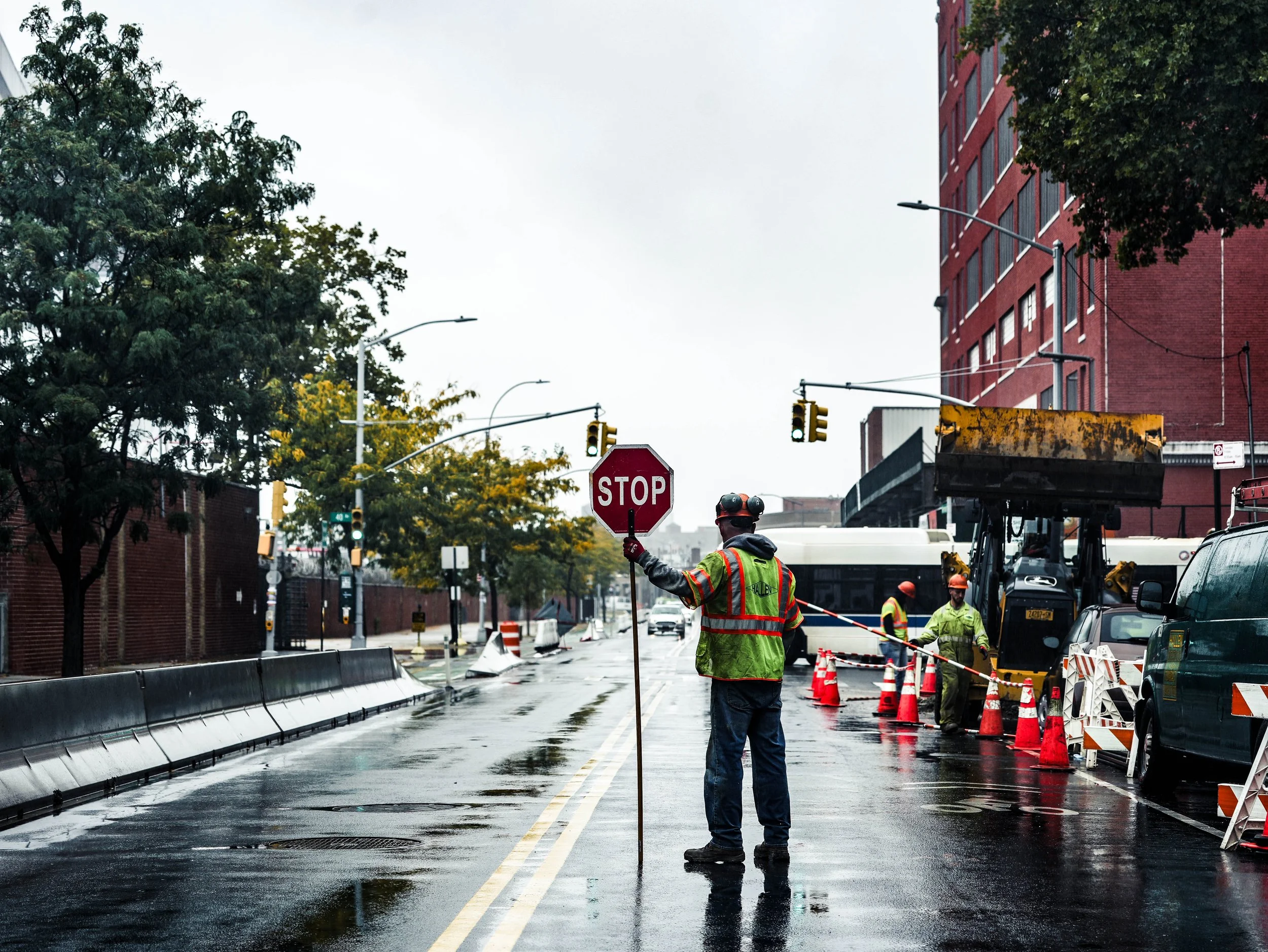 240928_Roosevelt Island_worker2.jpg