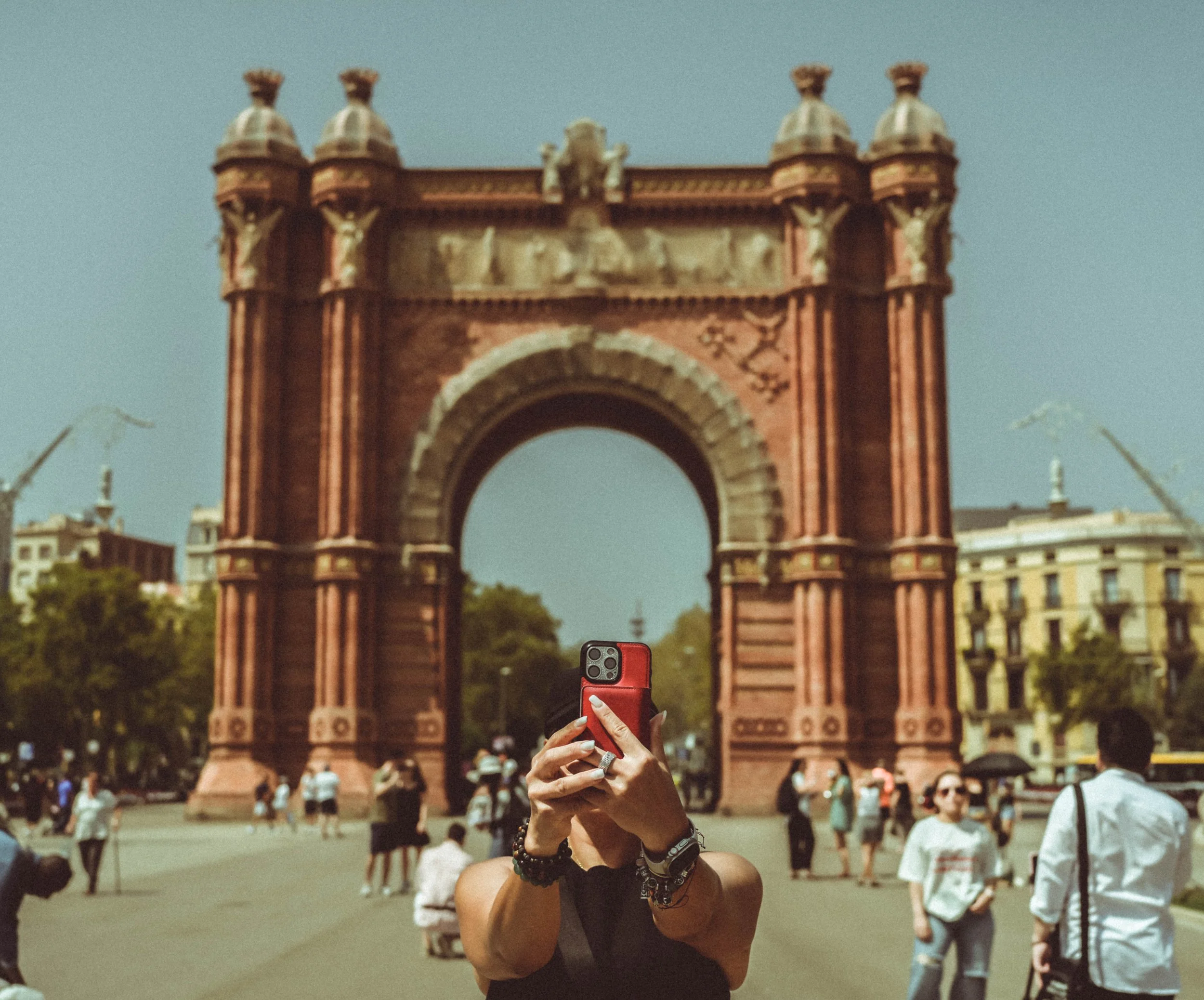 240824_Barcelona_arc selfie.jpg
