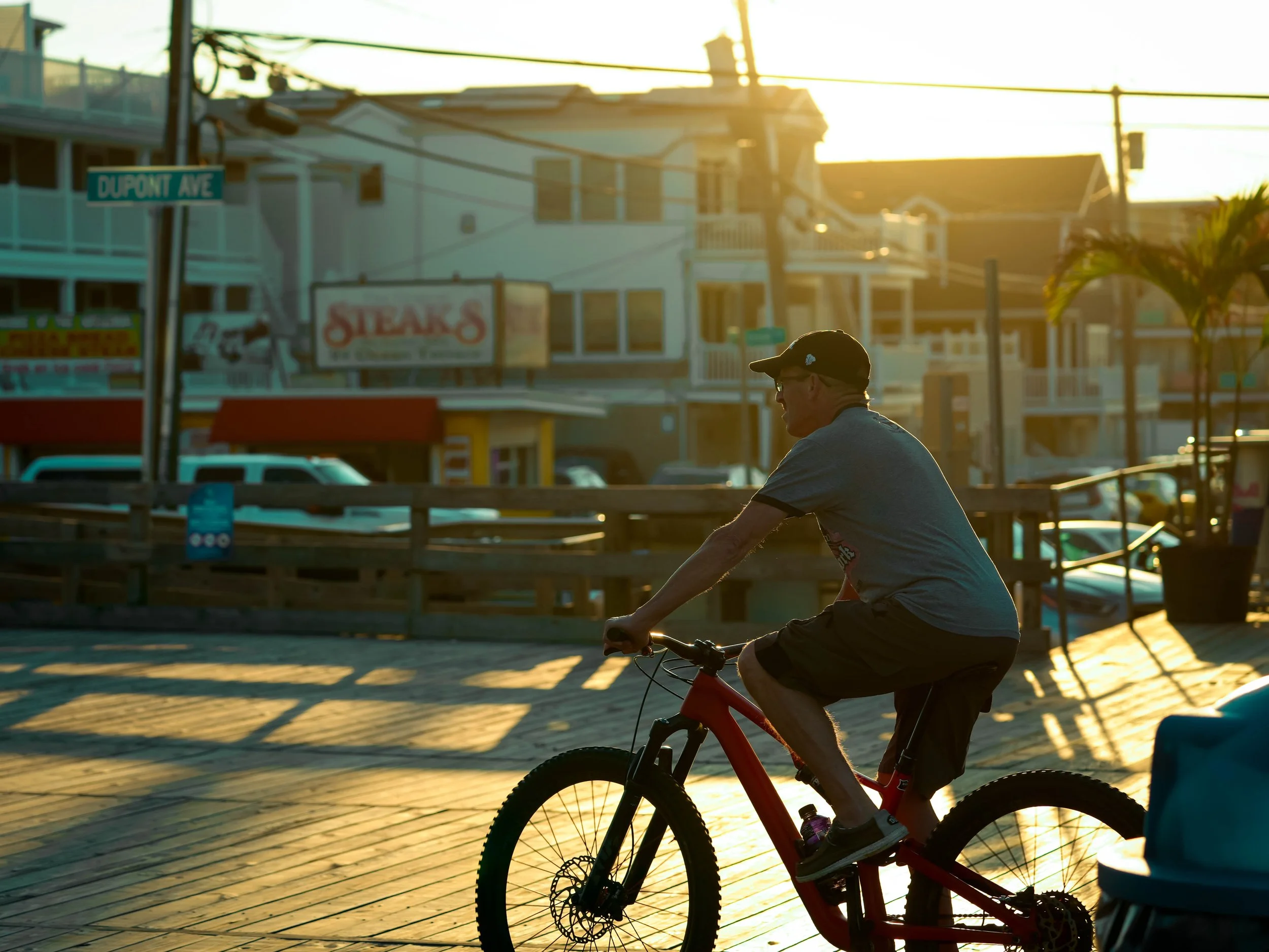 240921_JerseyShore_Guyridingbike.jpg