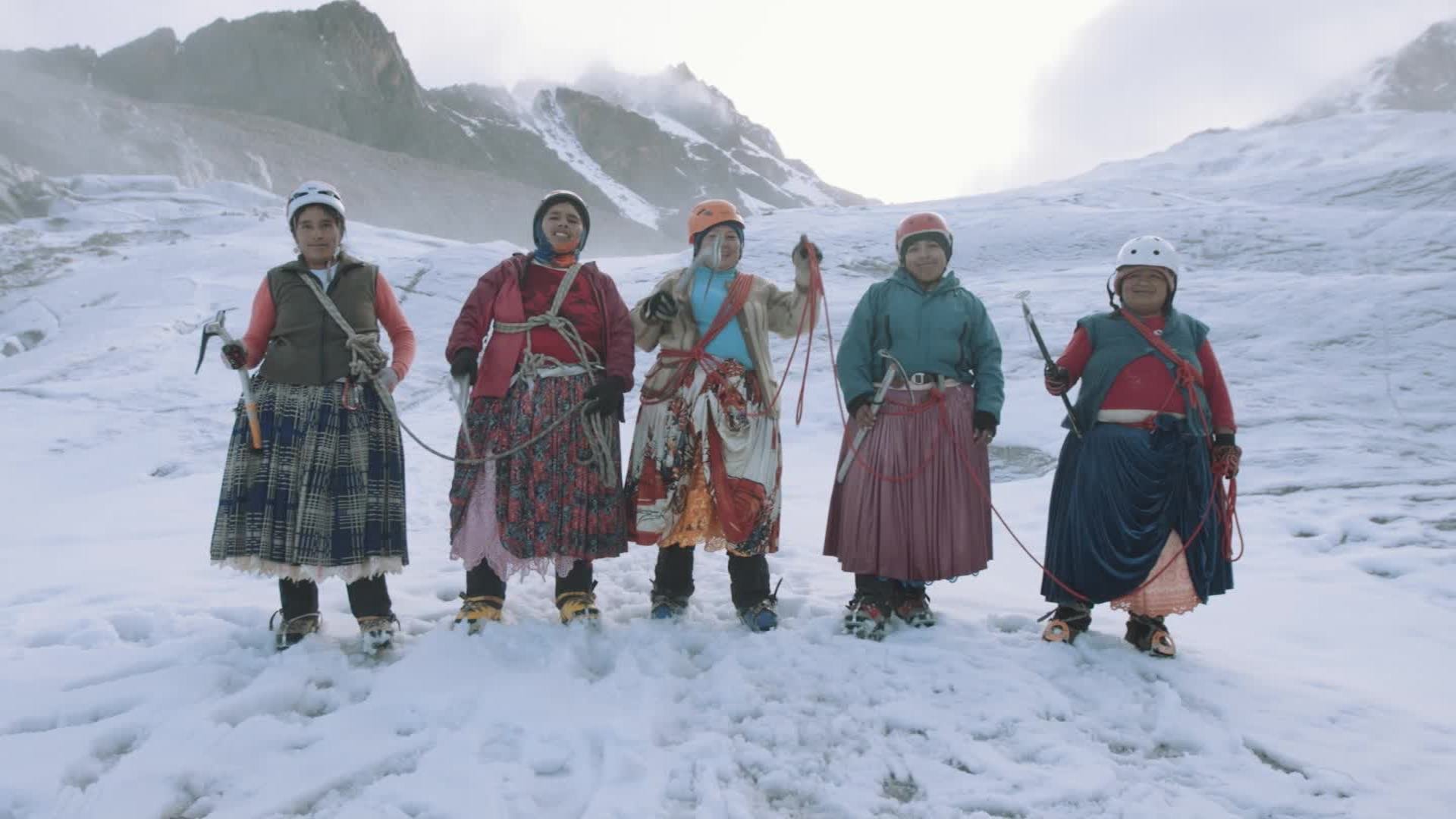 Las Cholitas Escaladoras 4.jpg