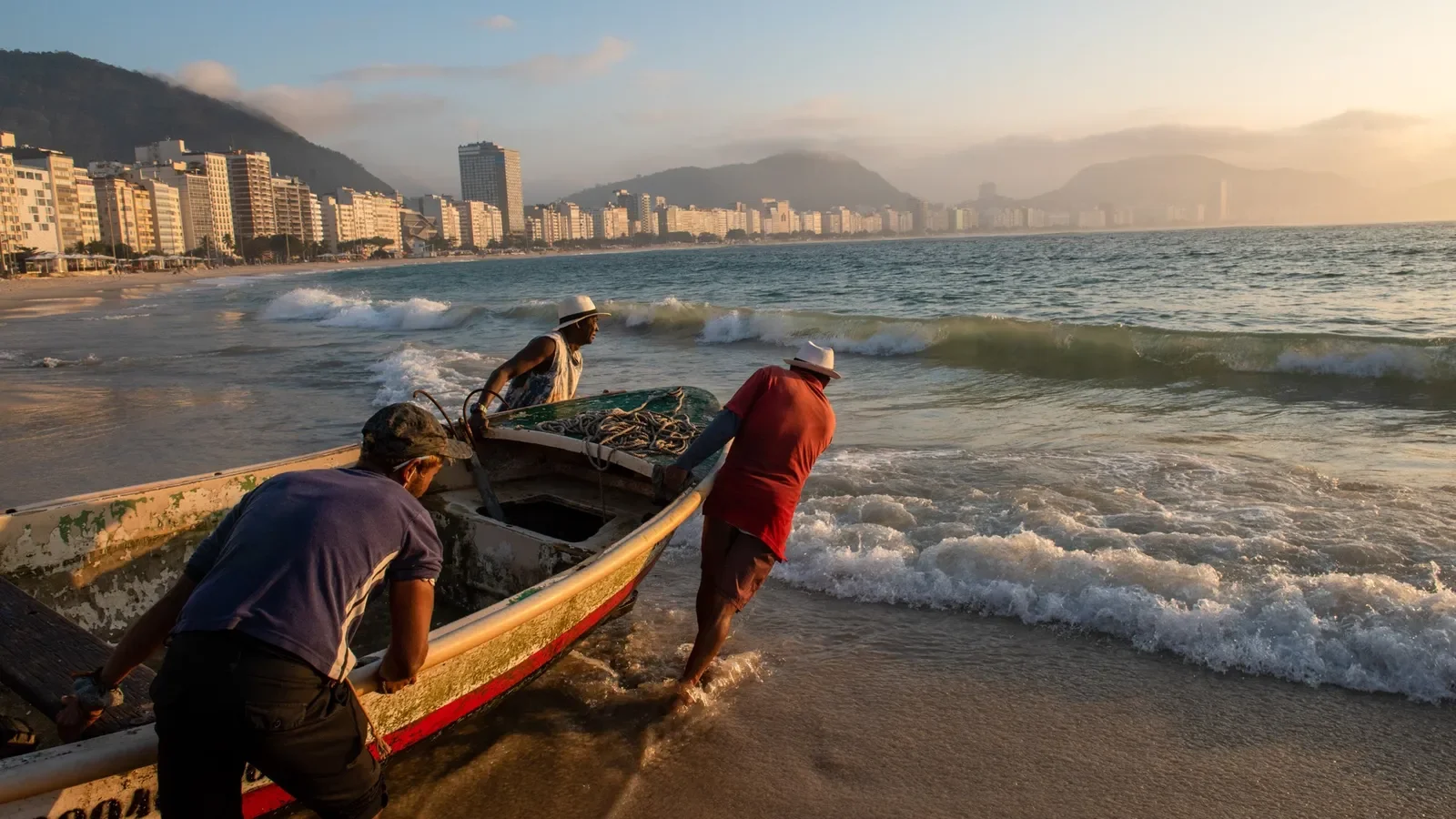 pescadores_copacabana_01_0.webp