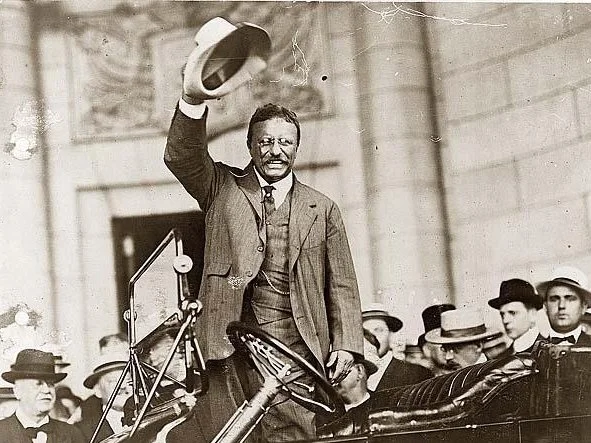 Theodore-Roosevelt-using-modesto-hat.jpg