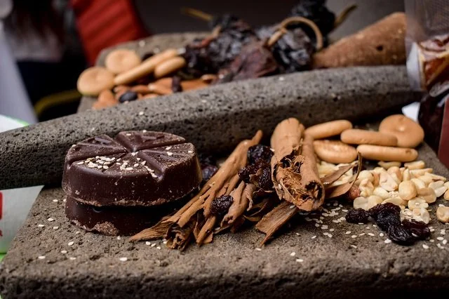 2-historia_del_mole_poblano_platillo_gastronomico_que_surgio_en_el_siglo_xvi.jpg