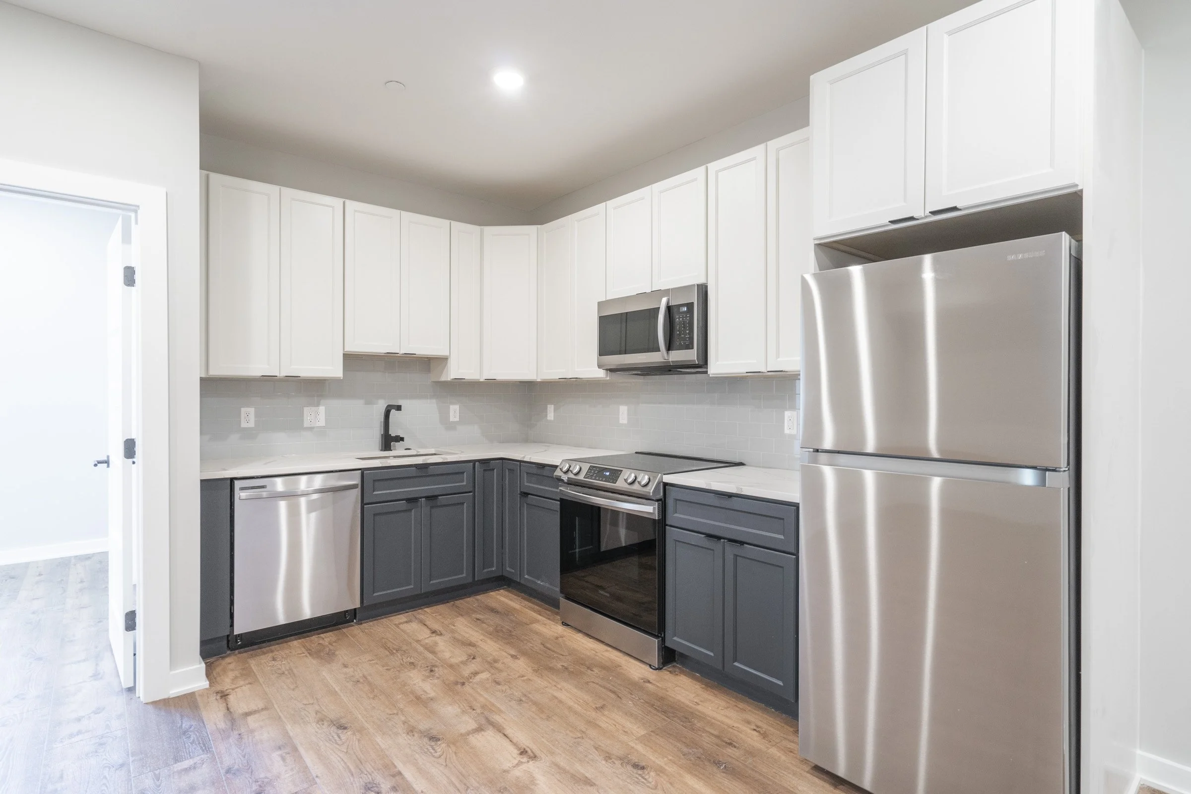 435 N 35th St_Unit 3.5.jpg