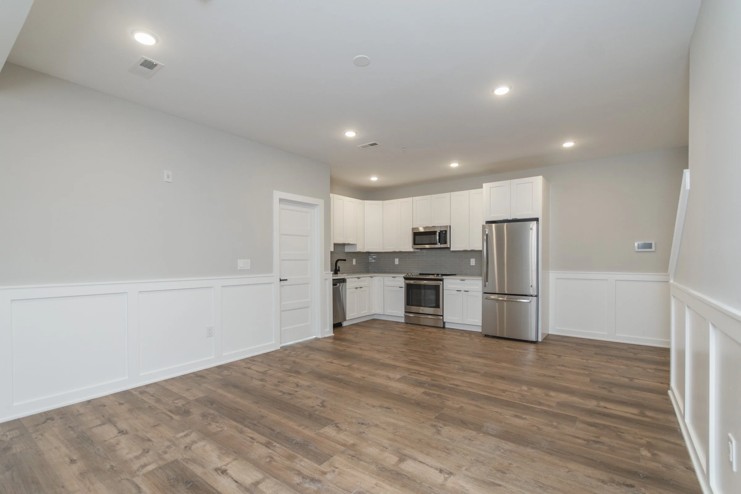 437 N 35th St_D5.jpg