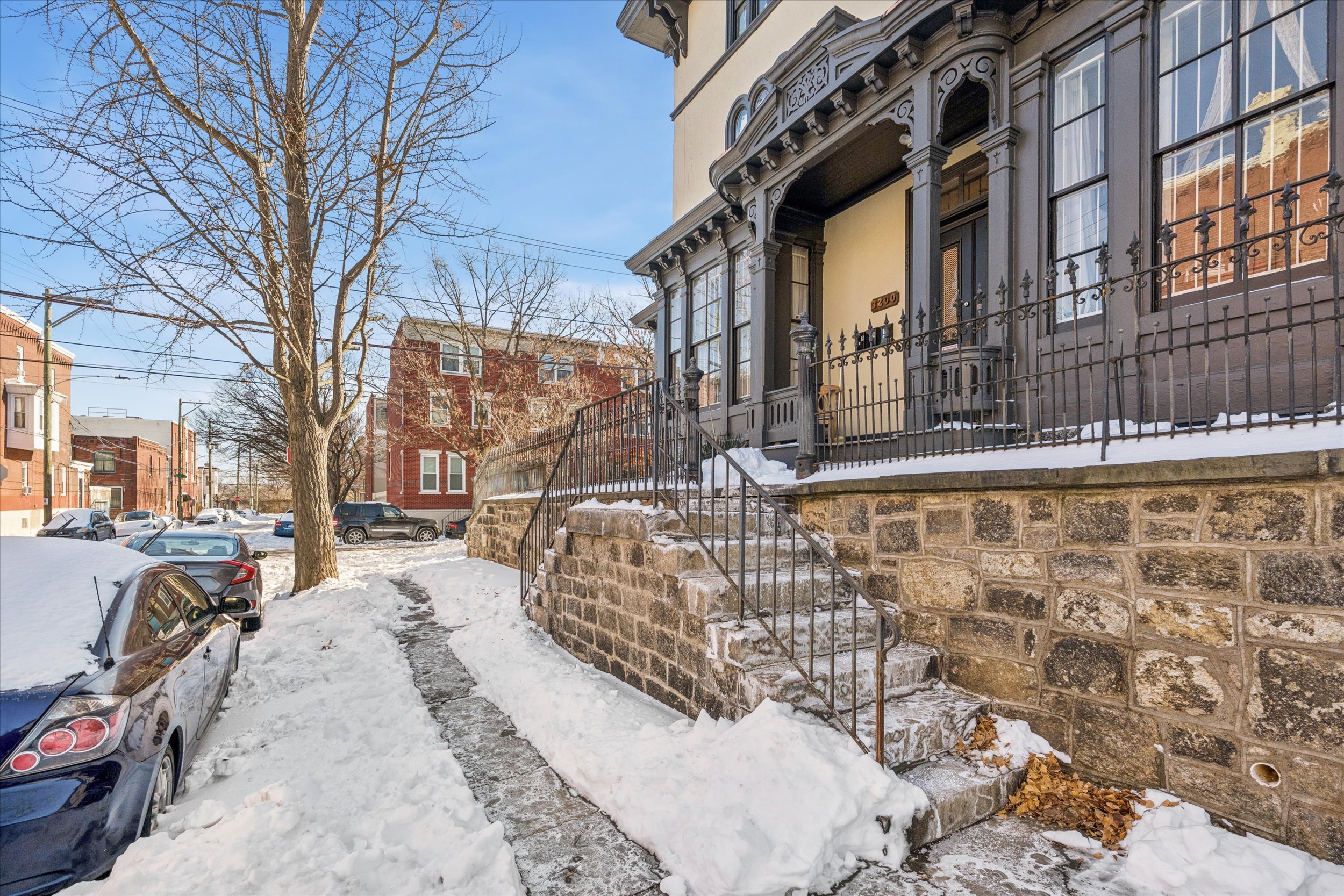 06-418 N 32nd St_06.jpg