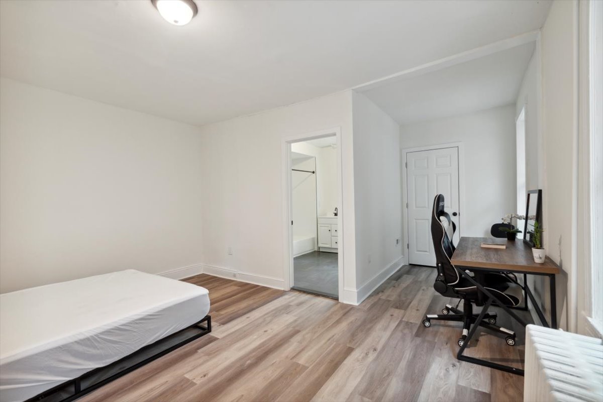 16-3205 Winter St16.jpg