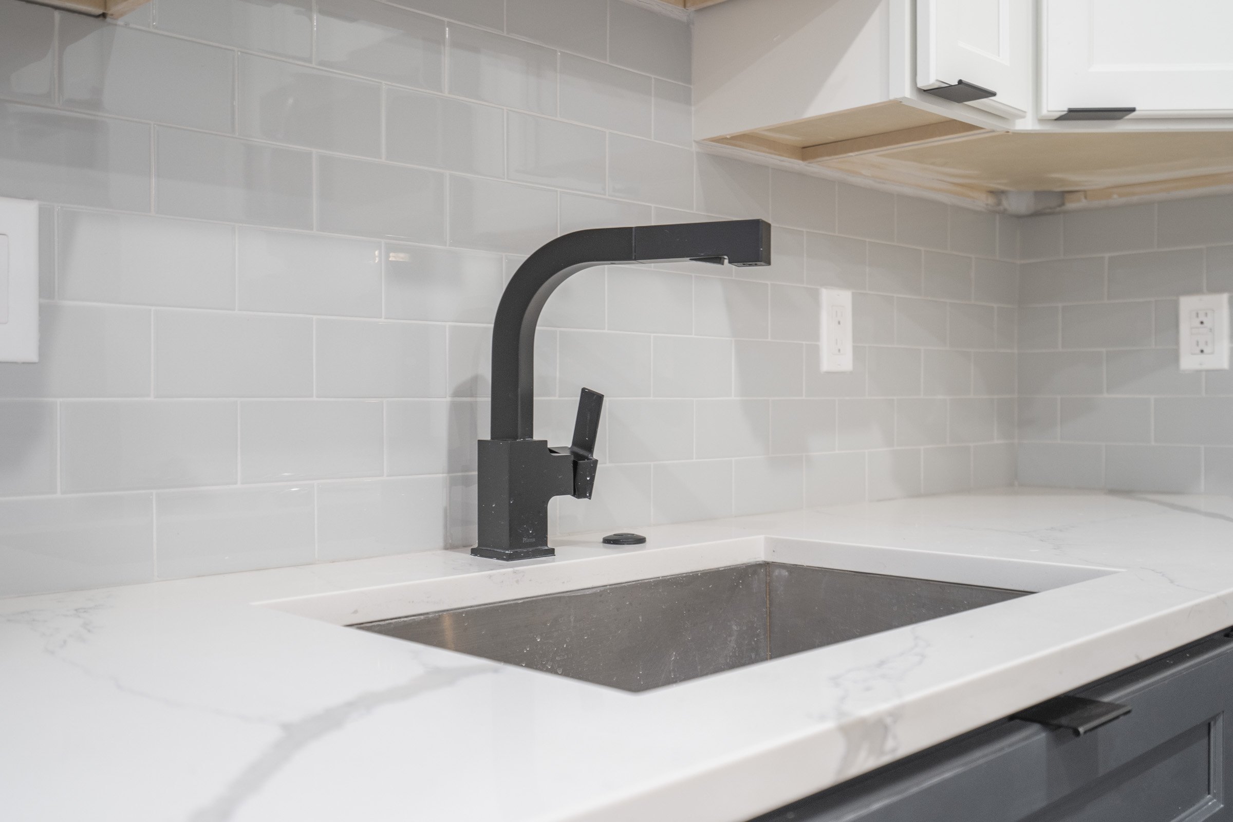 435 N 35th St_Unit 1.9.jpg