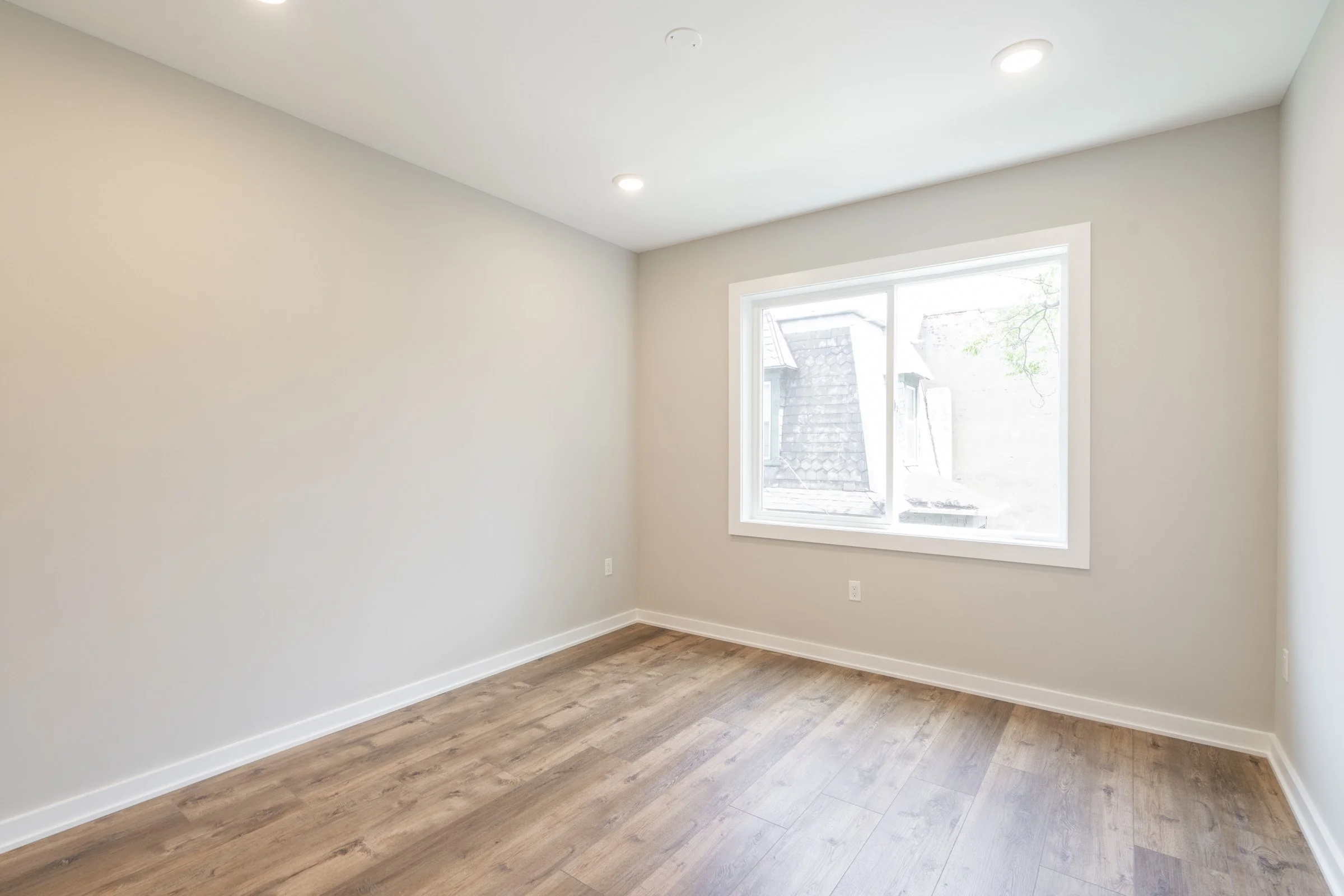 435 N 35th St_Unit 4 and EXT20.jpg