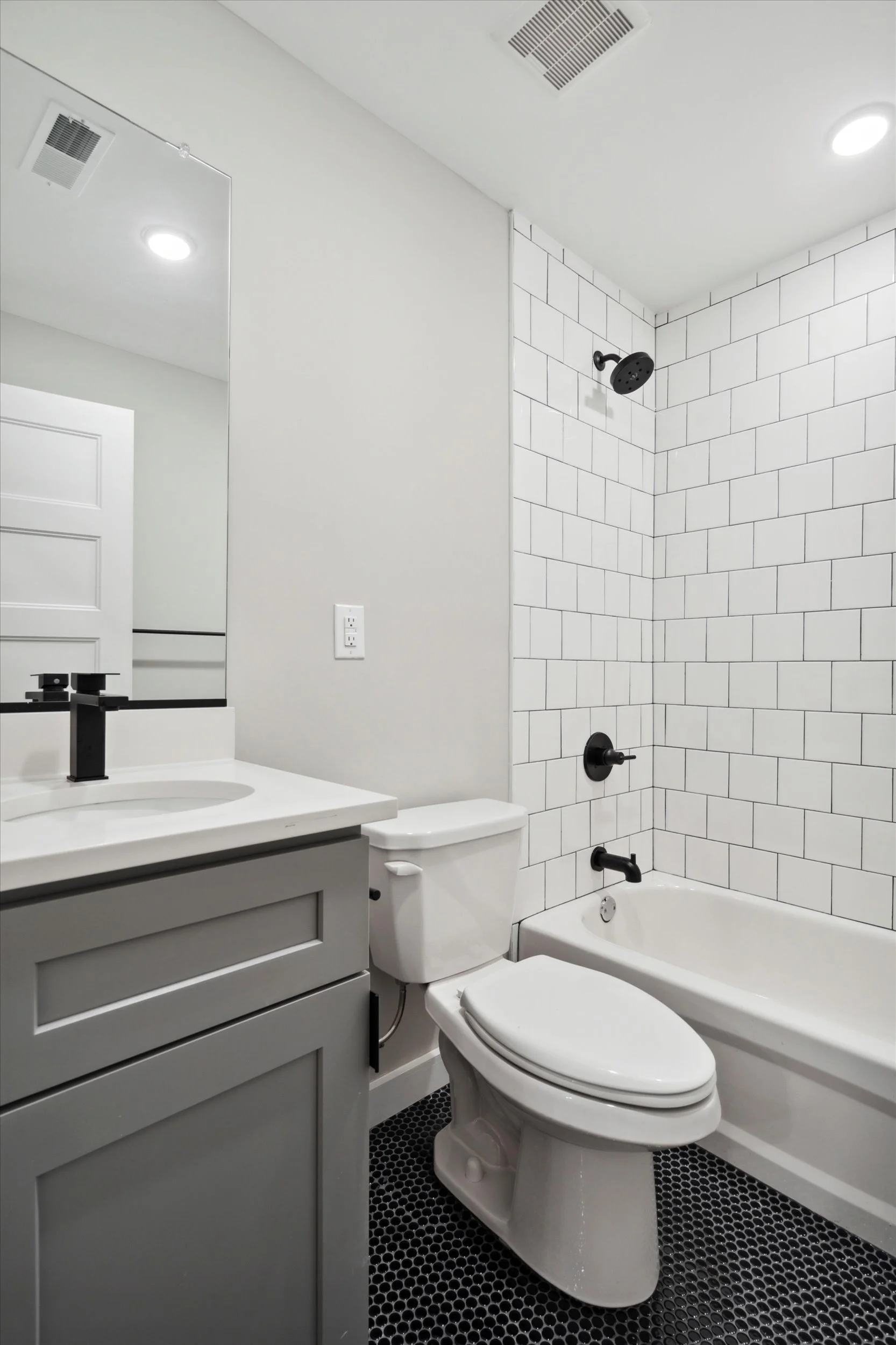 13-3519 Hamilton St Unit 1.8.jpg