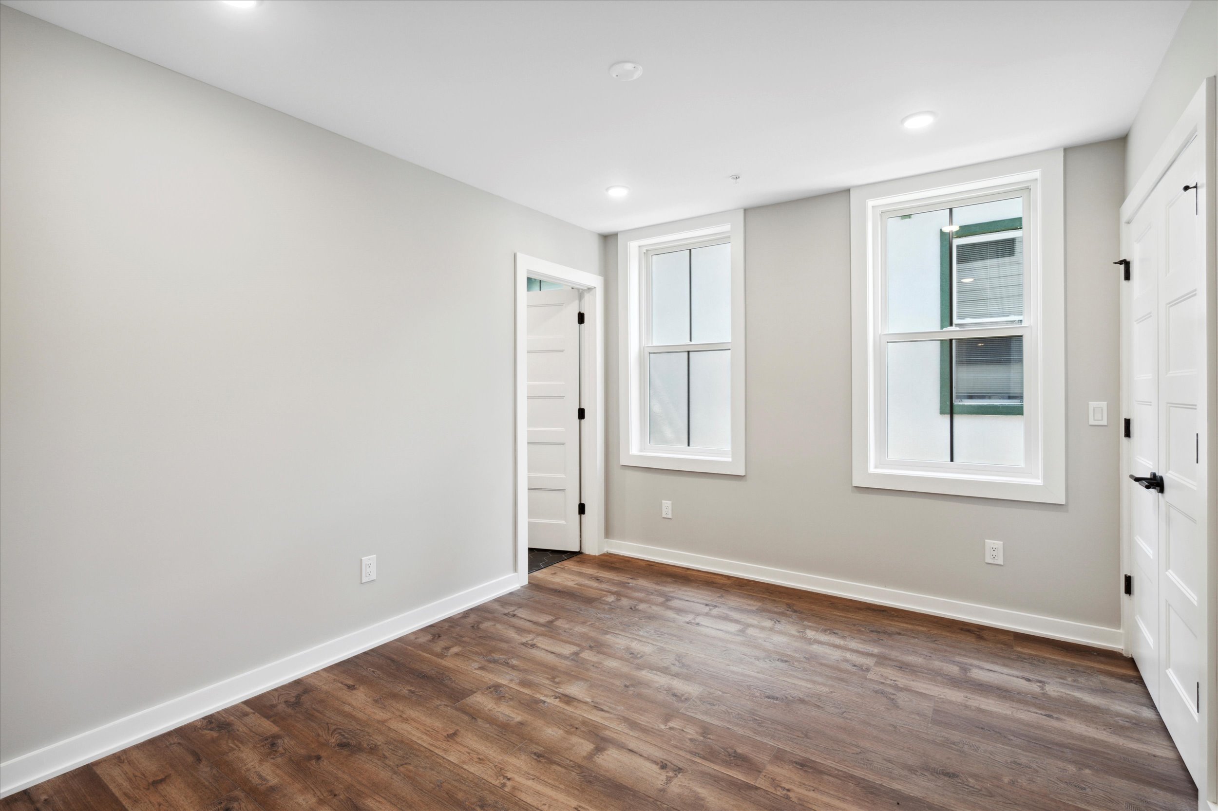 36-3519 Hamilton St Unit 3.6.jpg