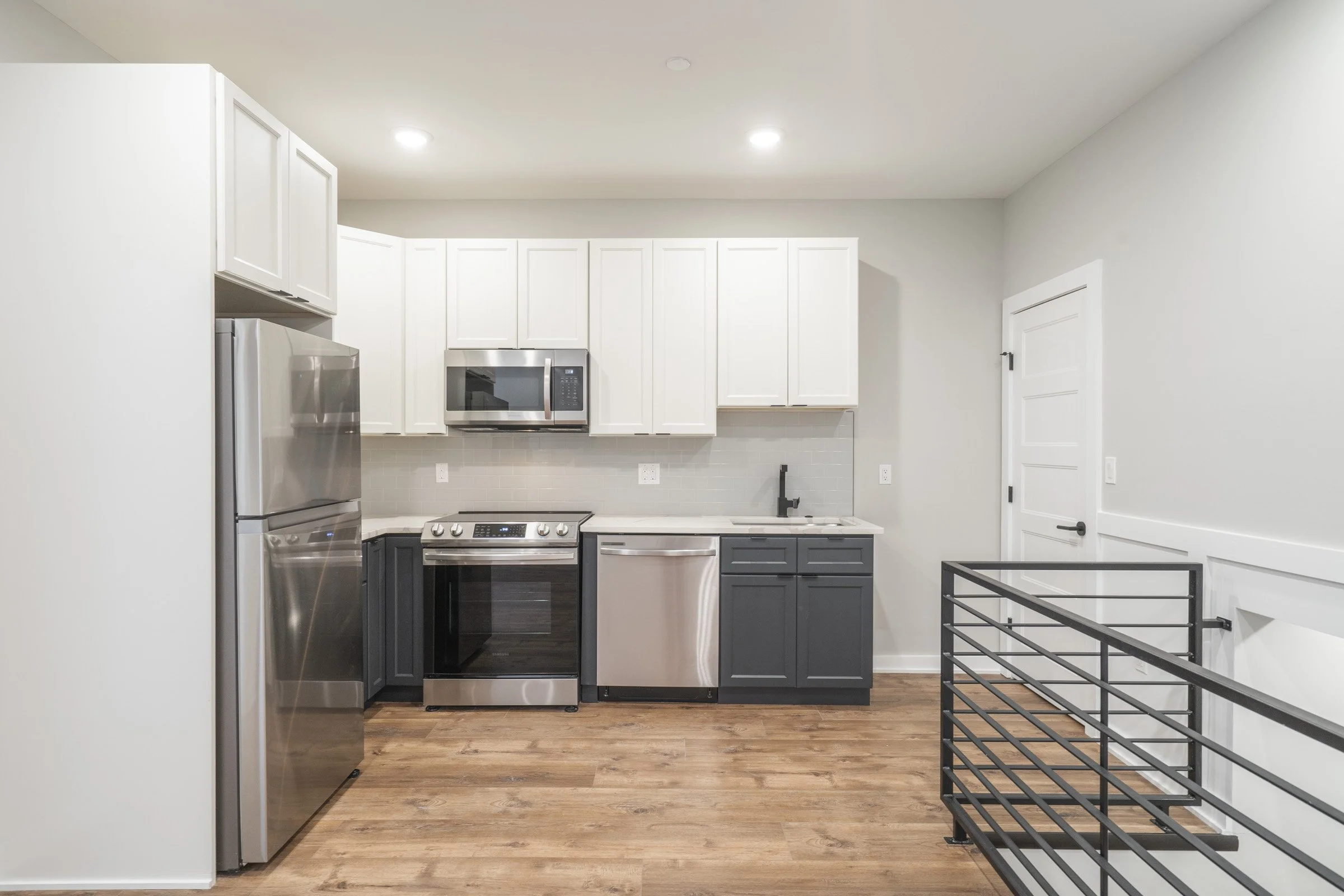 435 N 35th St_Unit 2.4.jpg