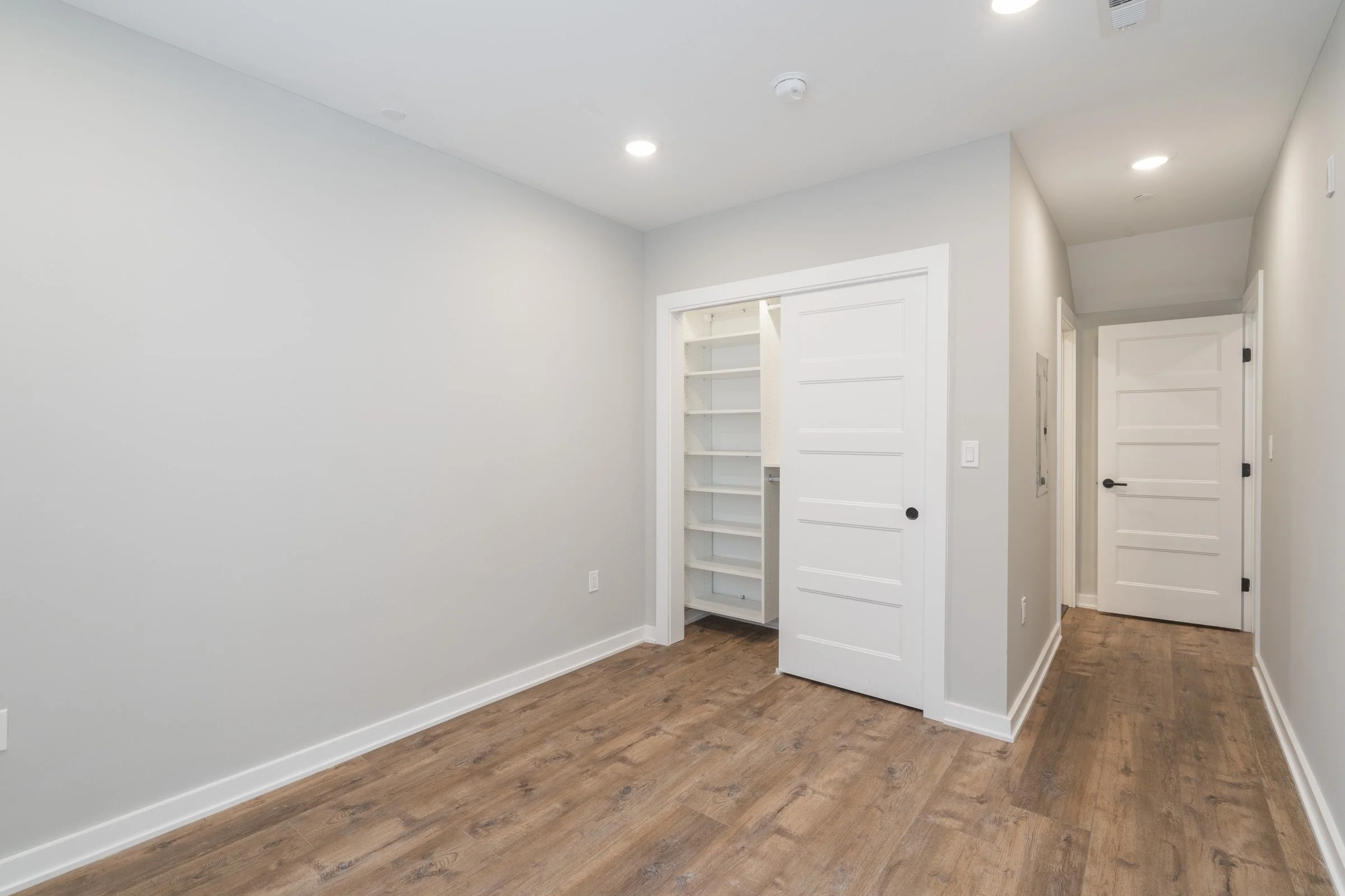 435 N 35th St_Unit 2.23.jpg