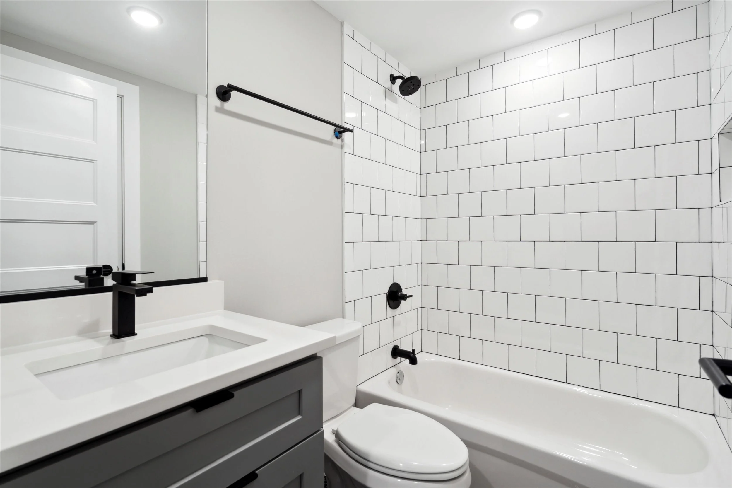 38-3519 Hamilton St Unit 3.8.jpg