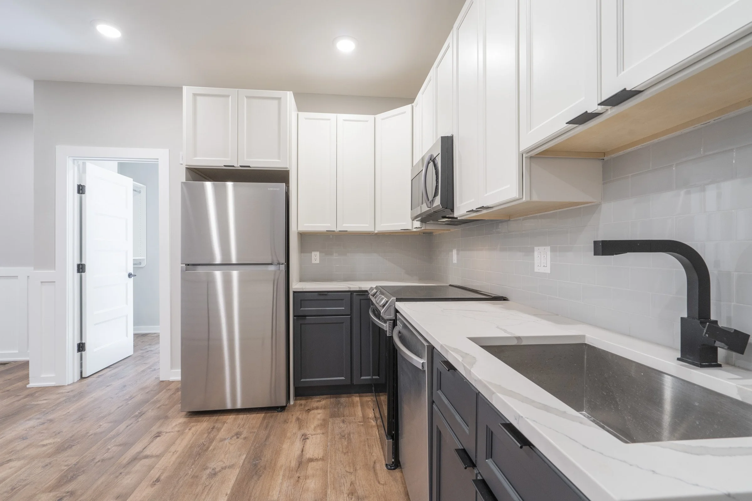 435 N 35th St_Unit 2.9.jpg