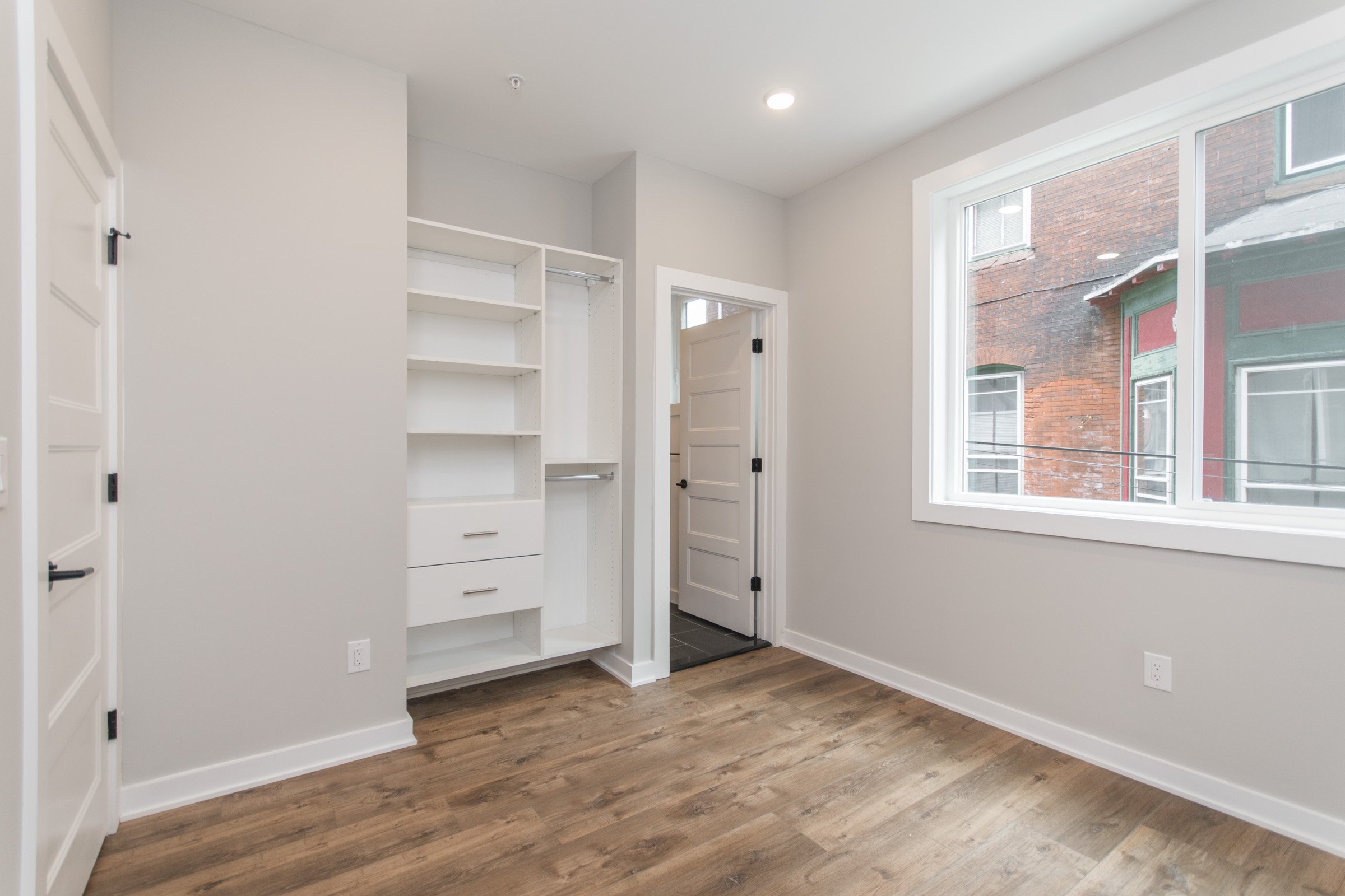 439 N 35th St_B4.jpg