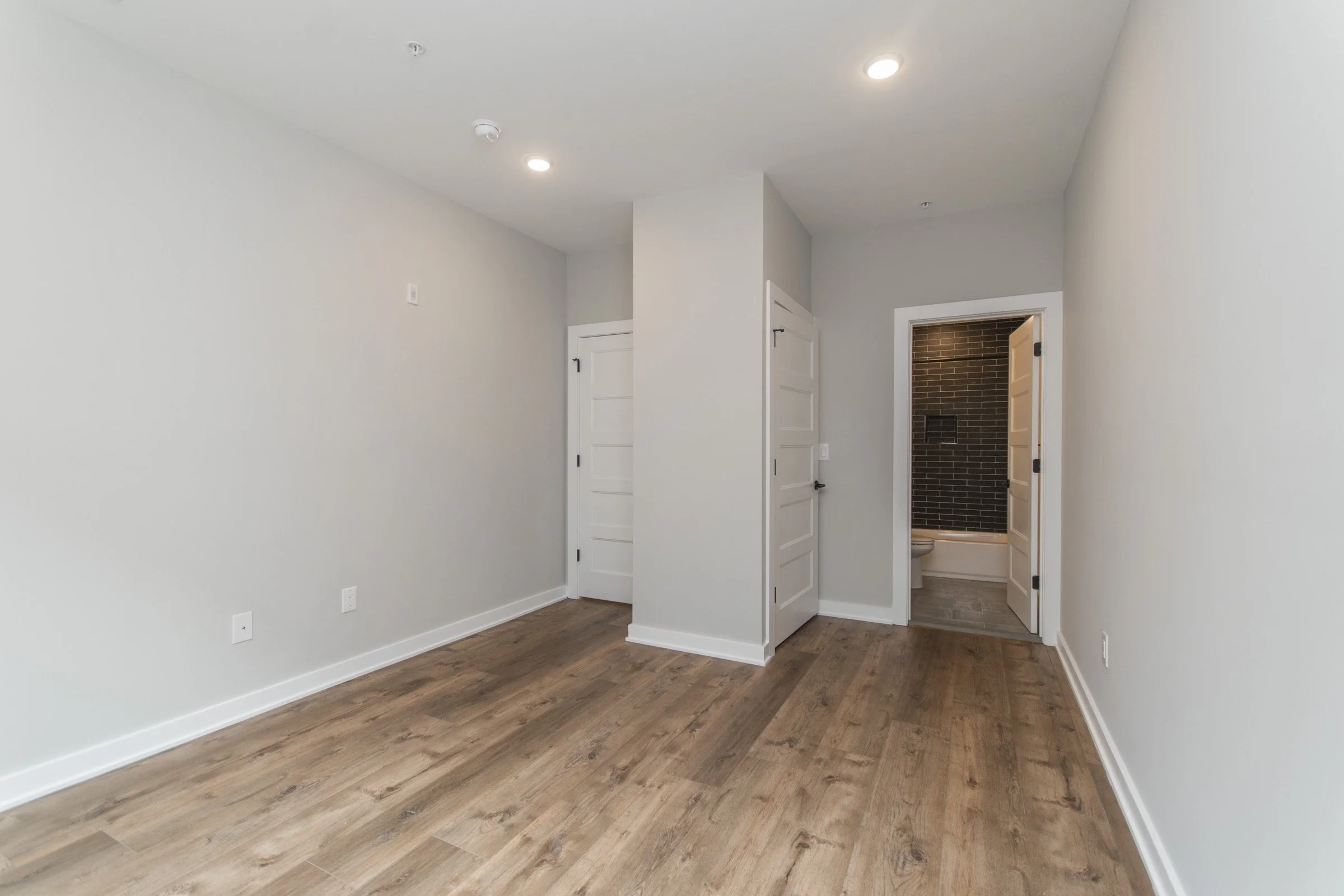 437 N 35th St_C2.jpg