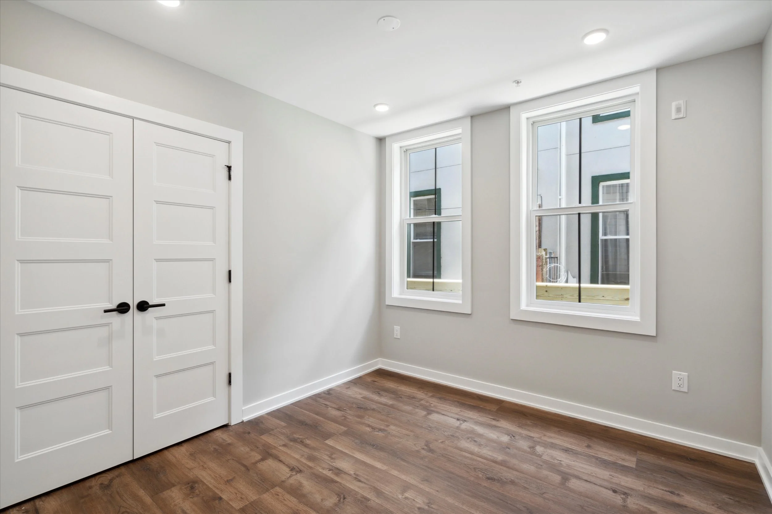 26-3519 Hamilton St Unit 2.8.jpg