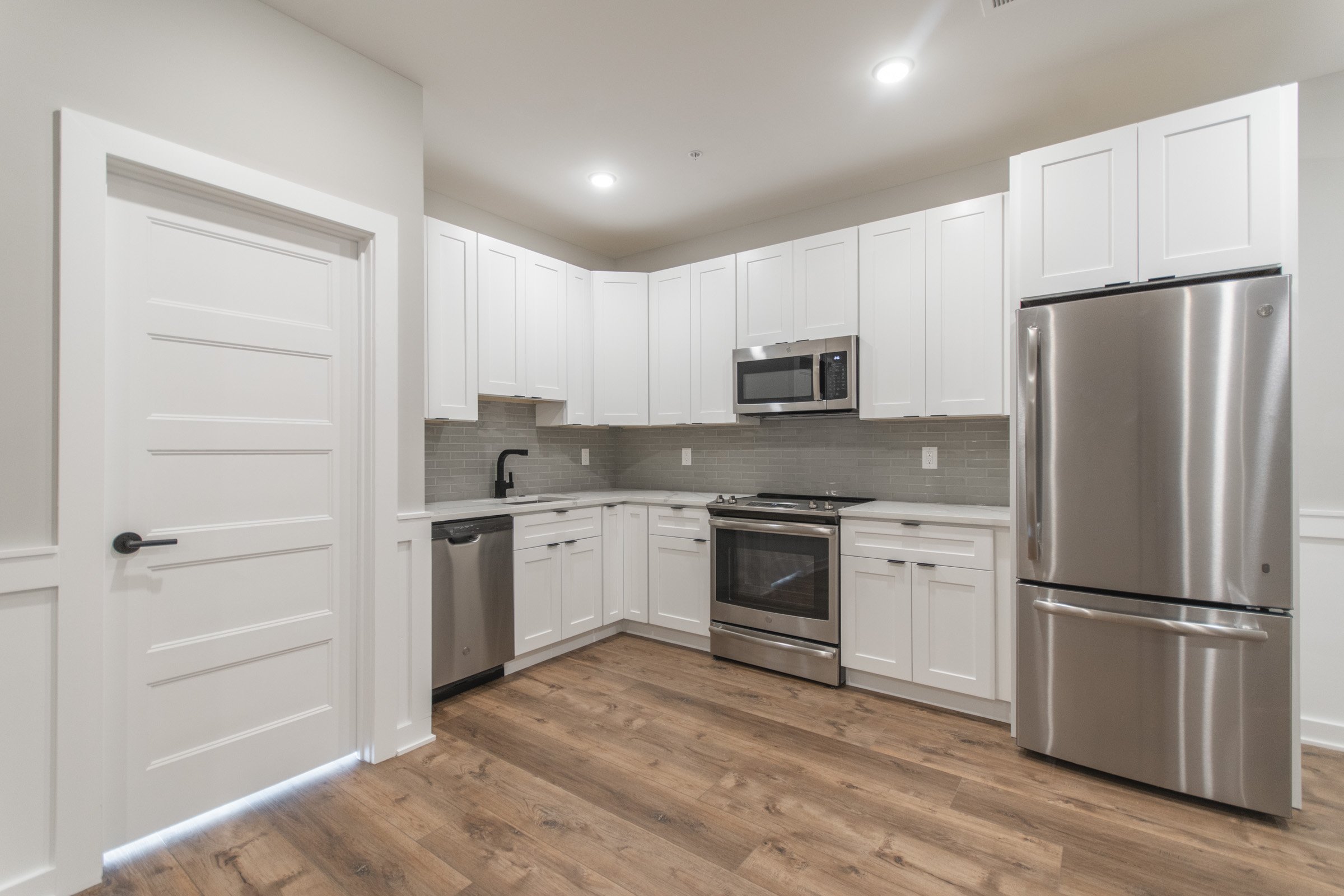 439 N 35th St_C2.jpg