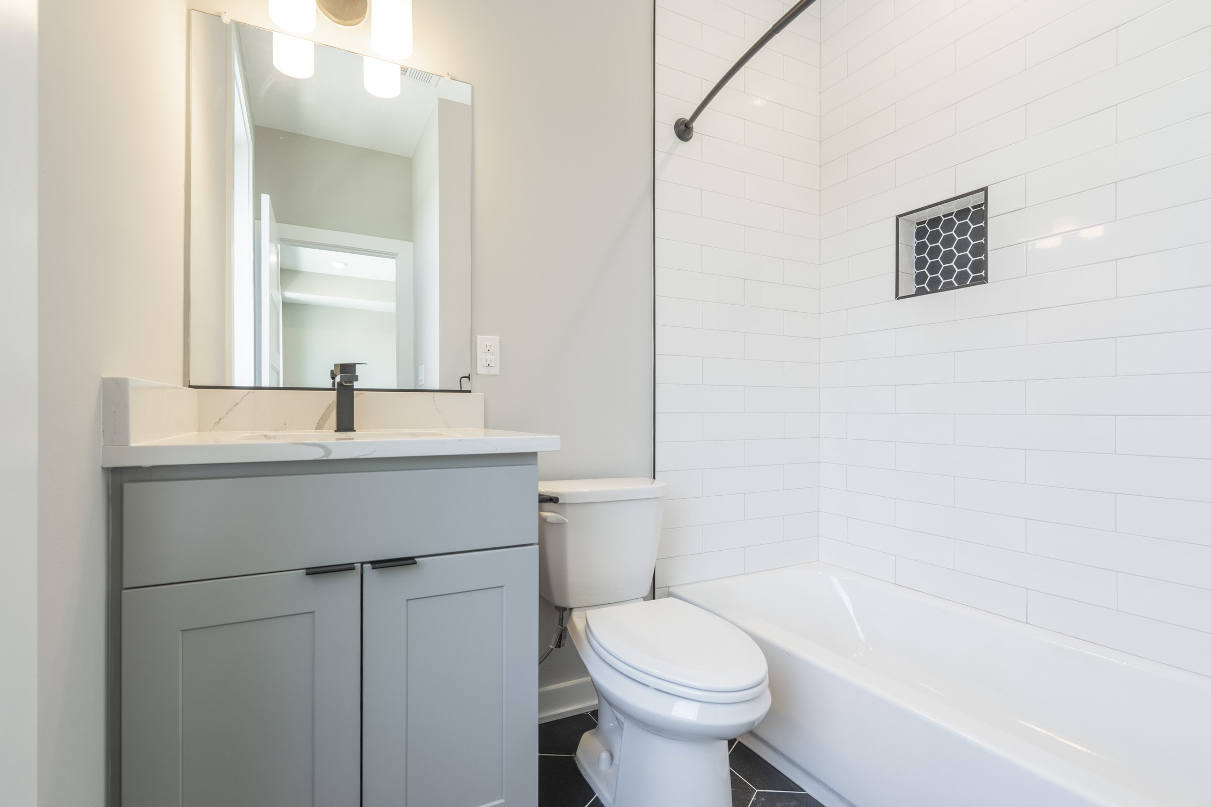 435 N 35th St_Unit 3.11.jpg