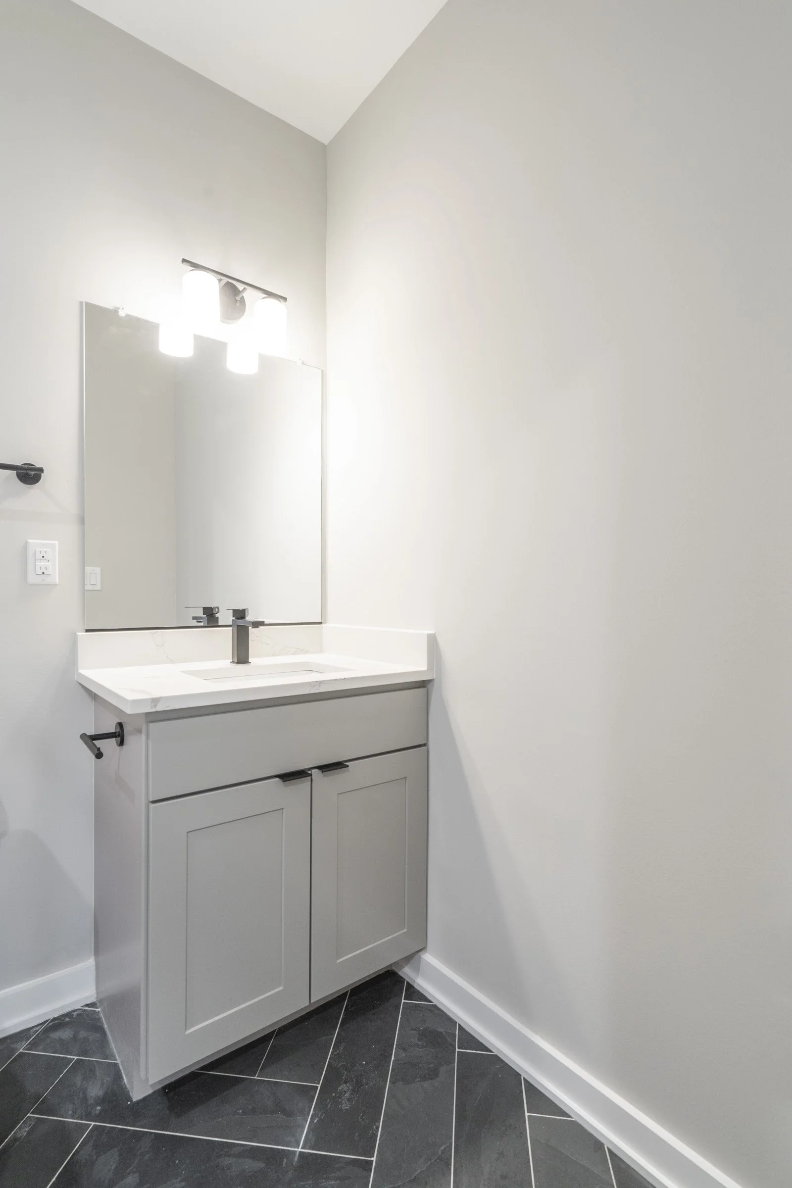 435 N 35th St_Unit 3.18.jpg