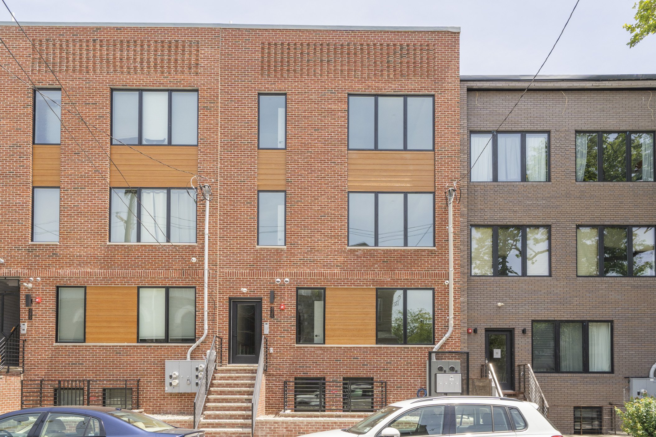 435 N 35th St_Unit 4 and EXT32.jpg