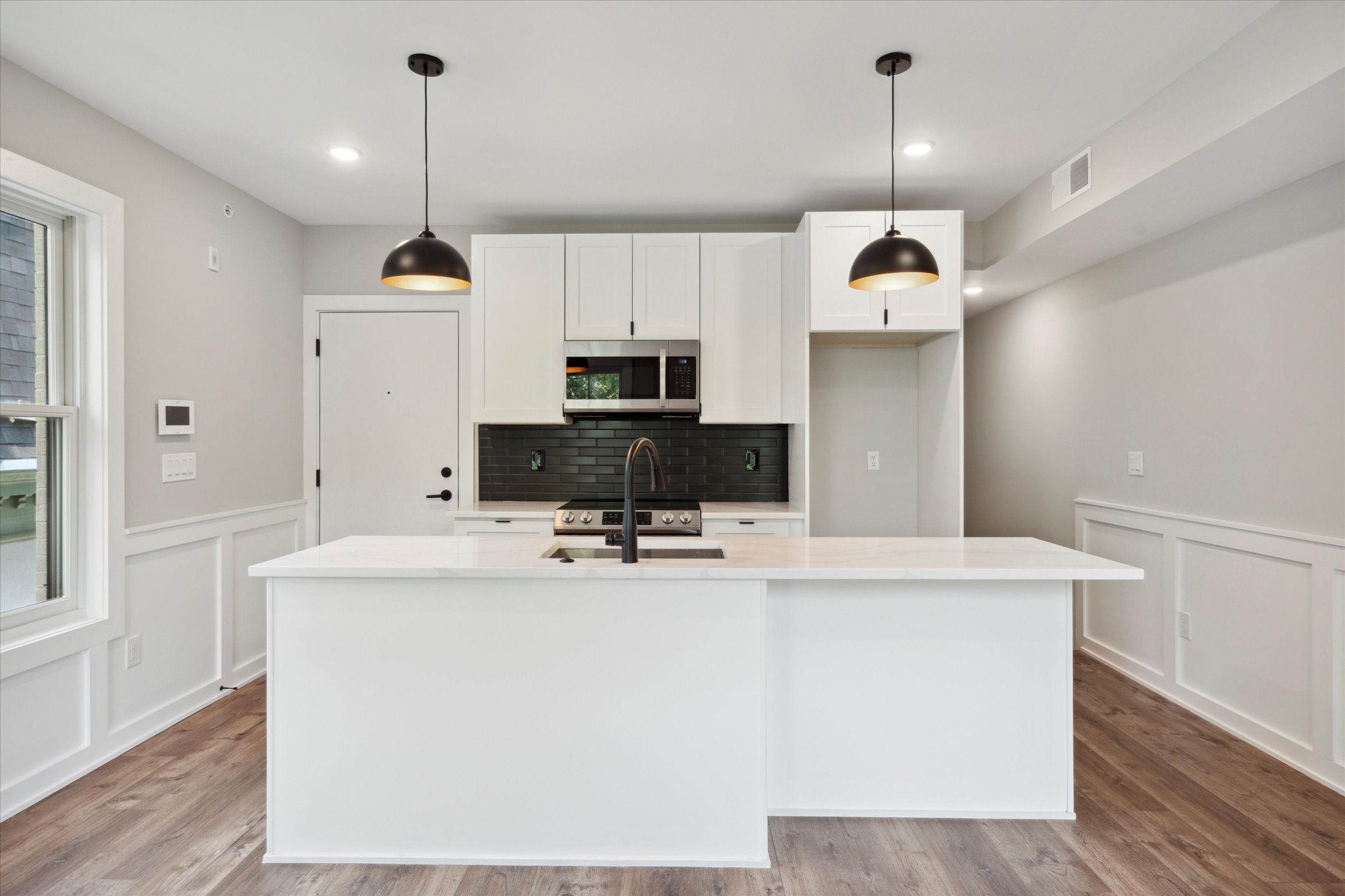 46-3519 Hamilton St Unit 4.4.jpg