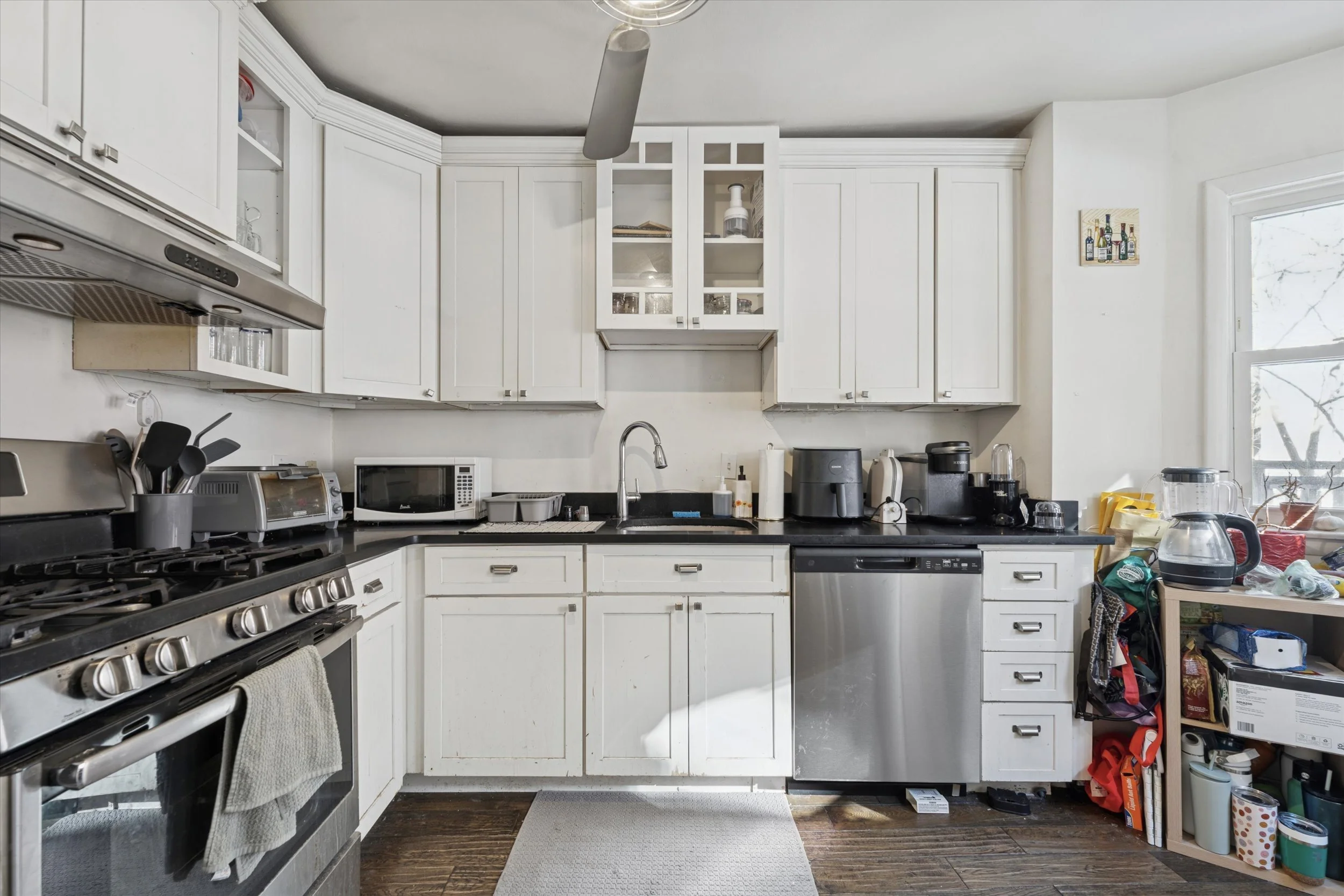 13-3641 Warren St_13.jpg