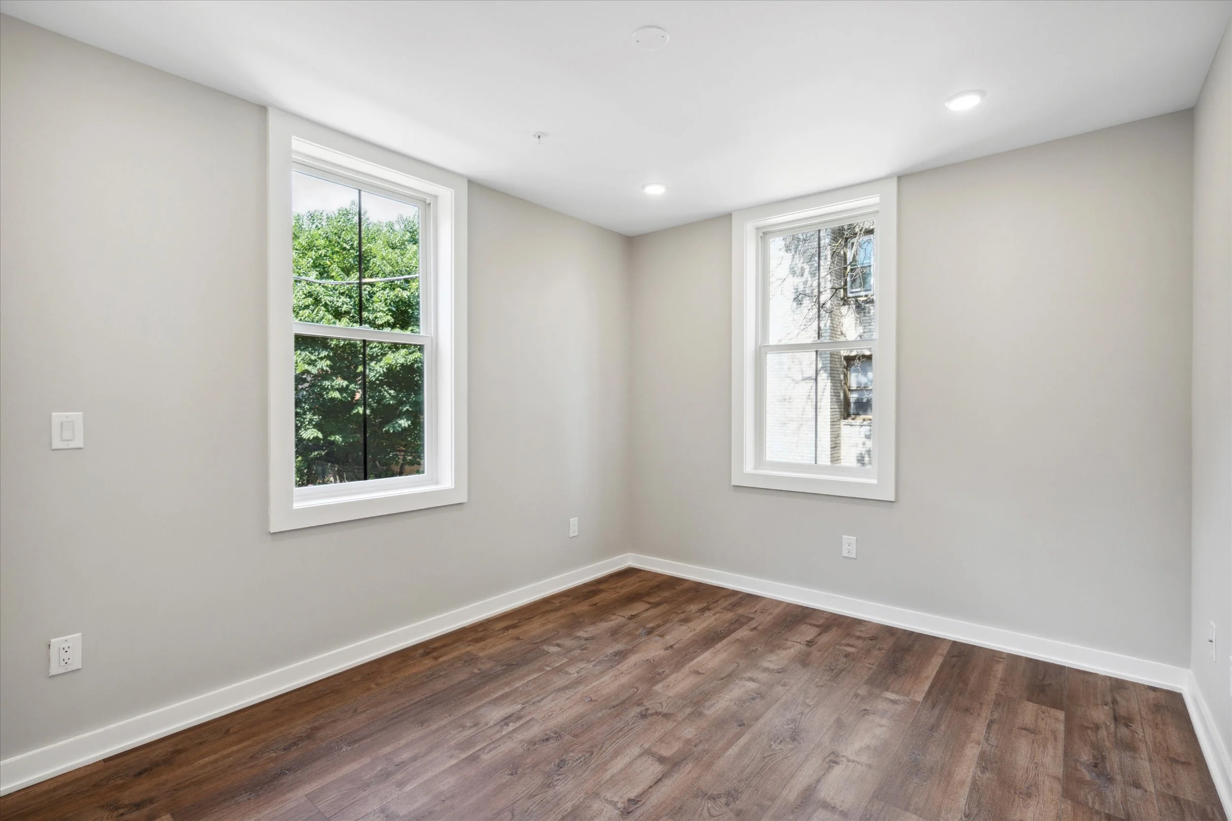 40-3519 Hamilton St Unit 3.10.jpg