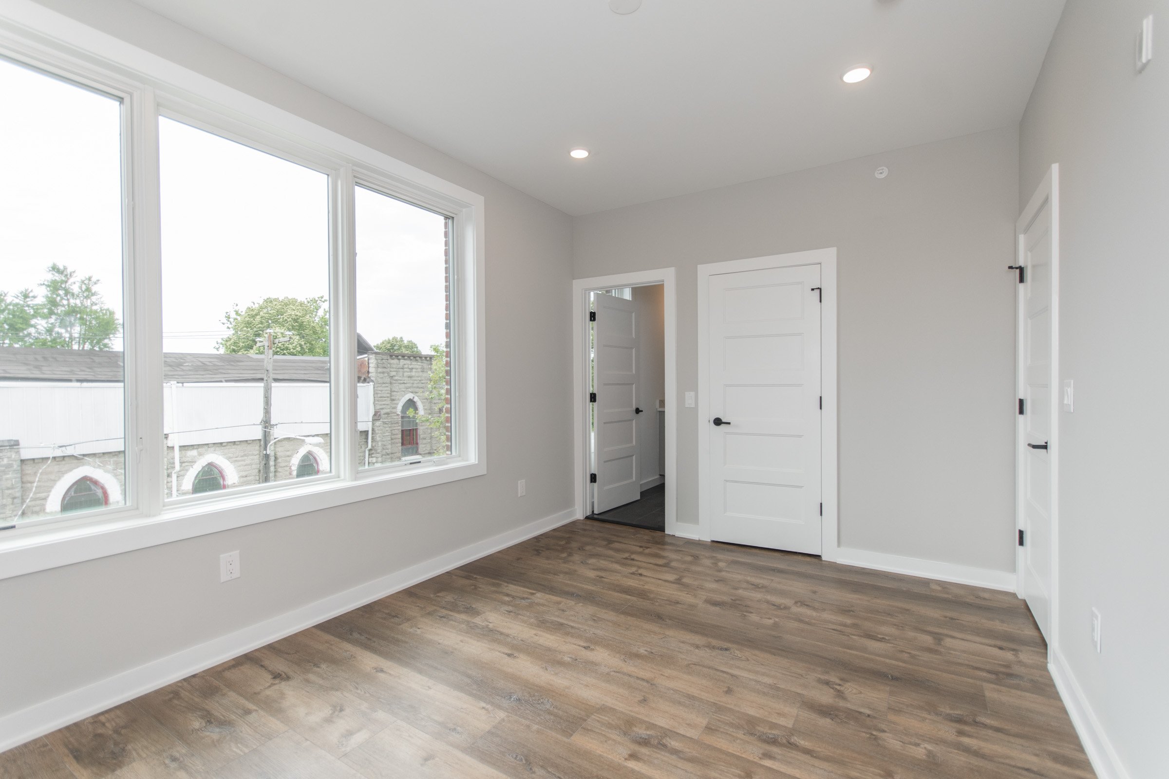 437 N 35th St_D8.jpg