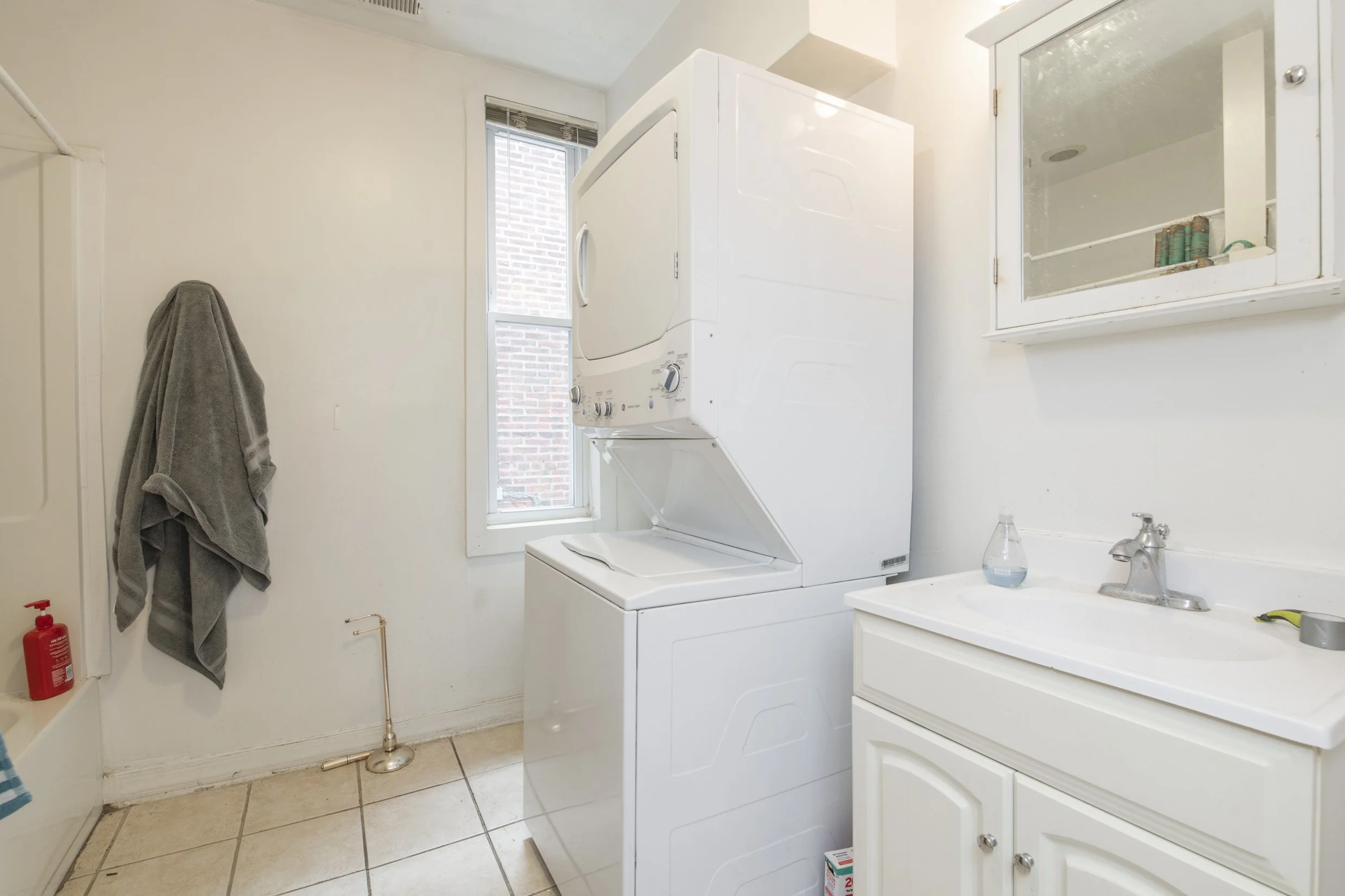 436 N 34th st unit 2.9.jpg