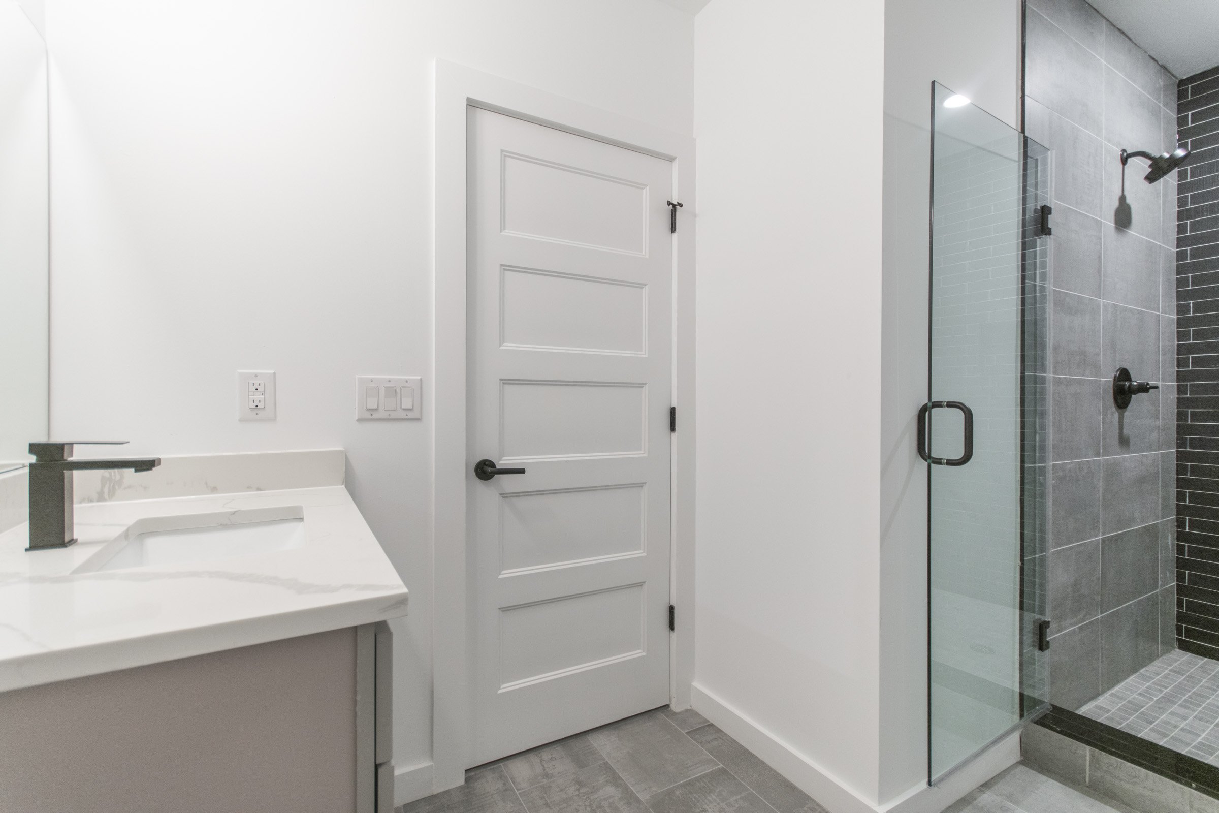 437 N 35th St_A8.jpg