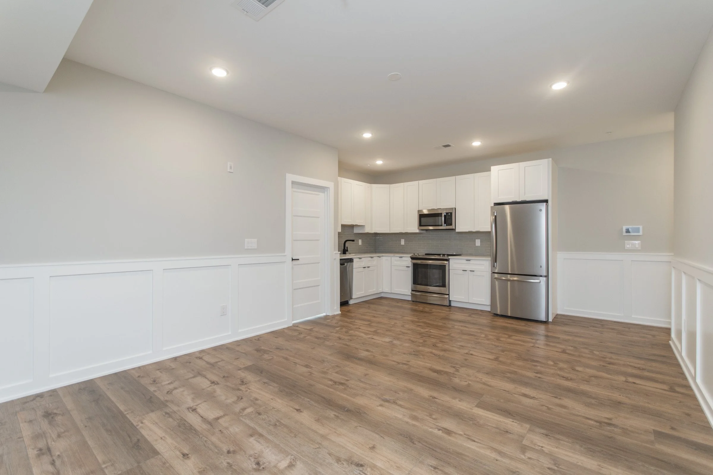 437 N 35th St_C5.jpg