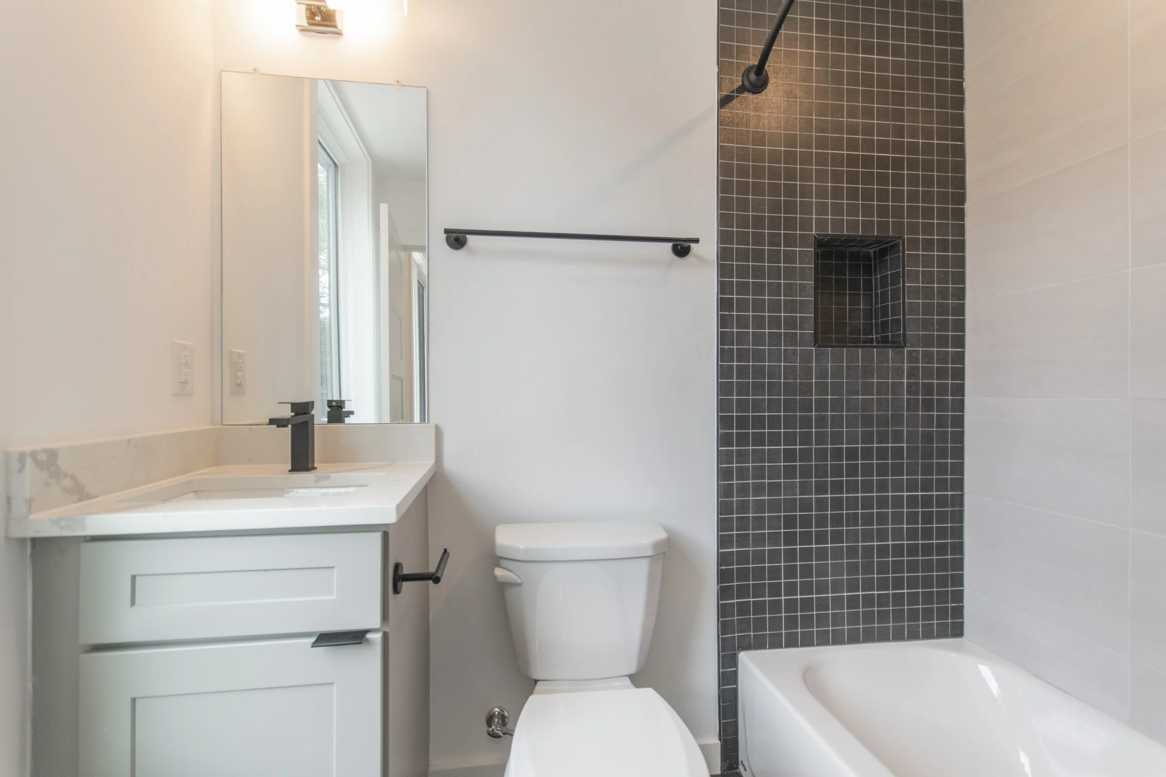 439 N 35th St_A7.jpg