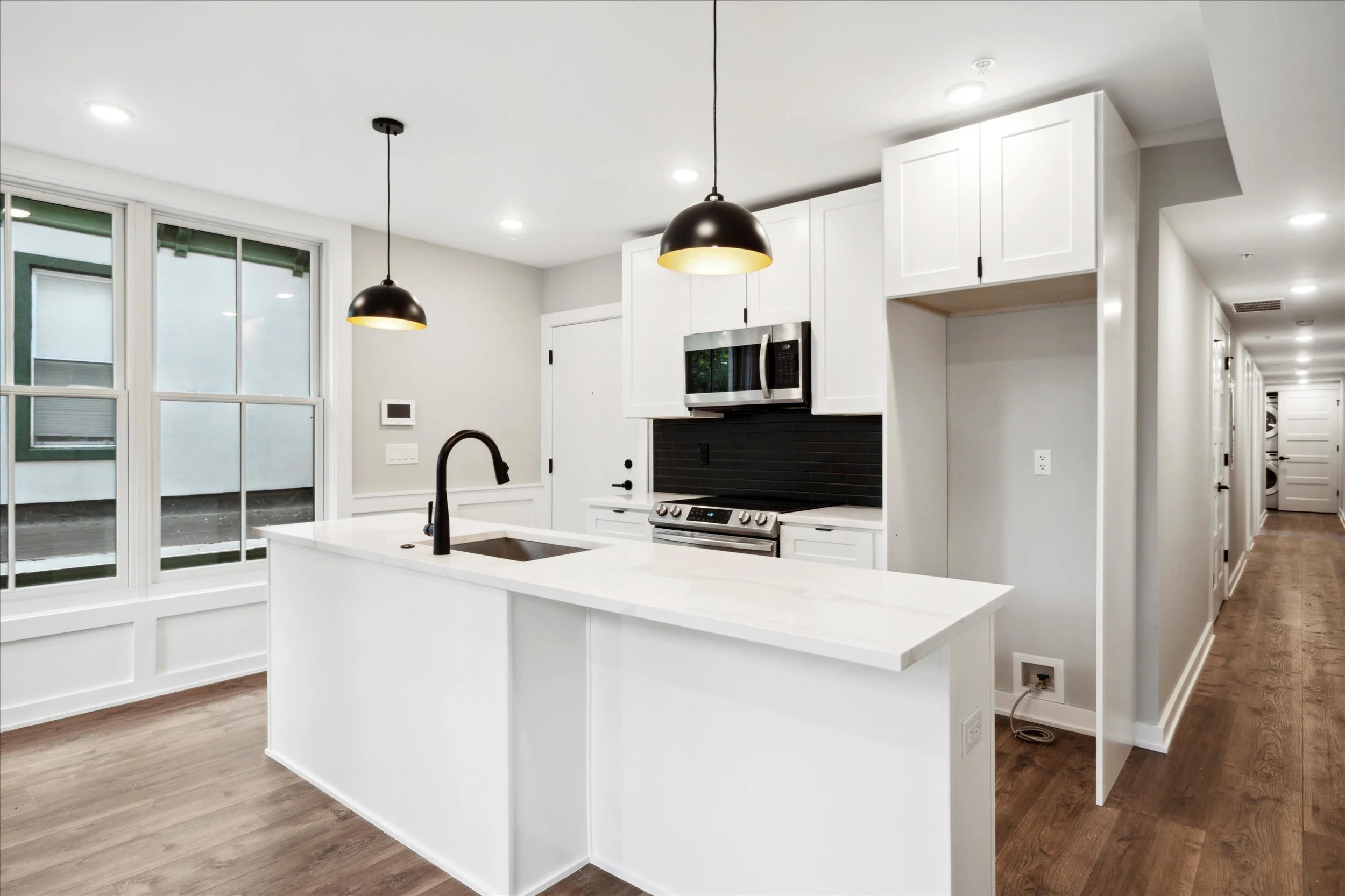 32-3519 Hamilton St Unit 3.2.jpg