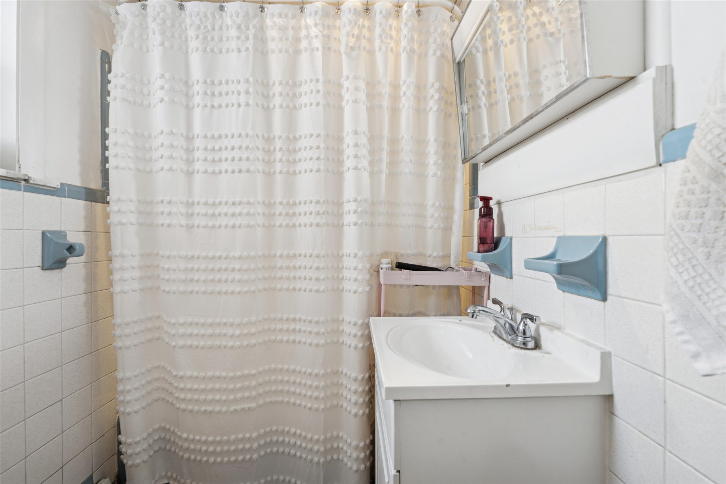 07-3641 Warren St_07.jpg