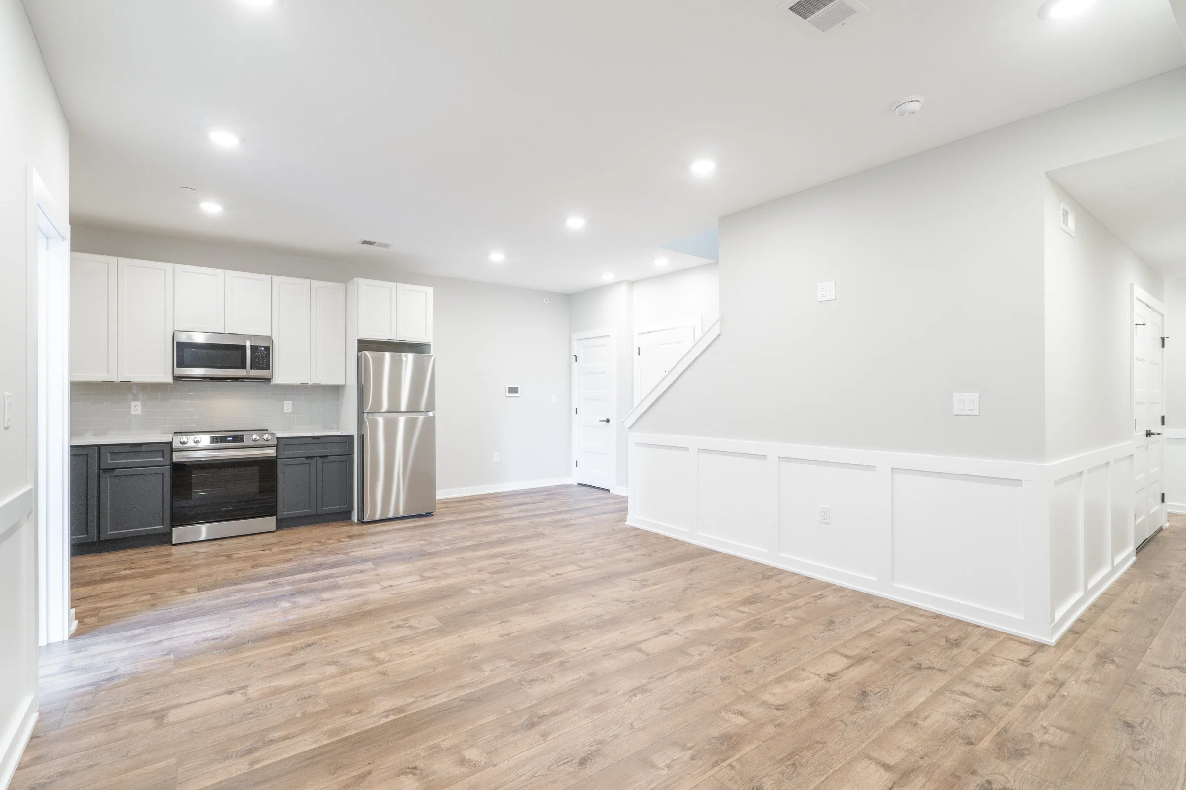 435 N 35th St_Unit 4 and EXT8.jpg