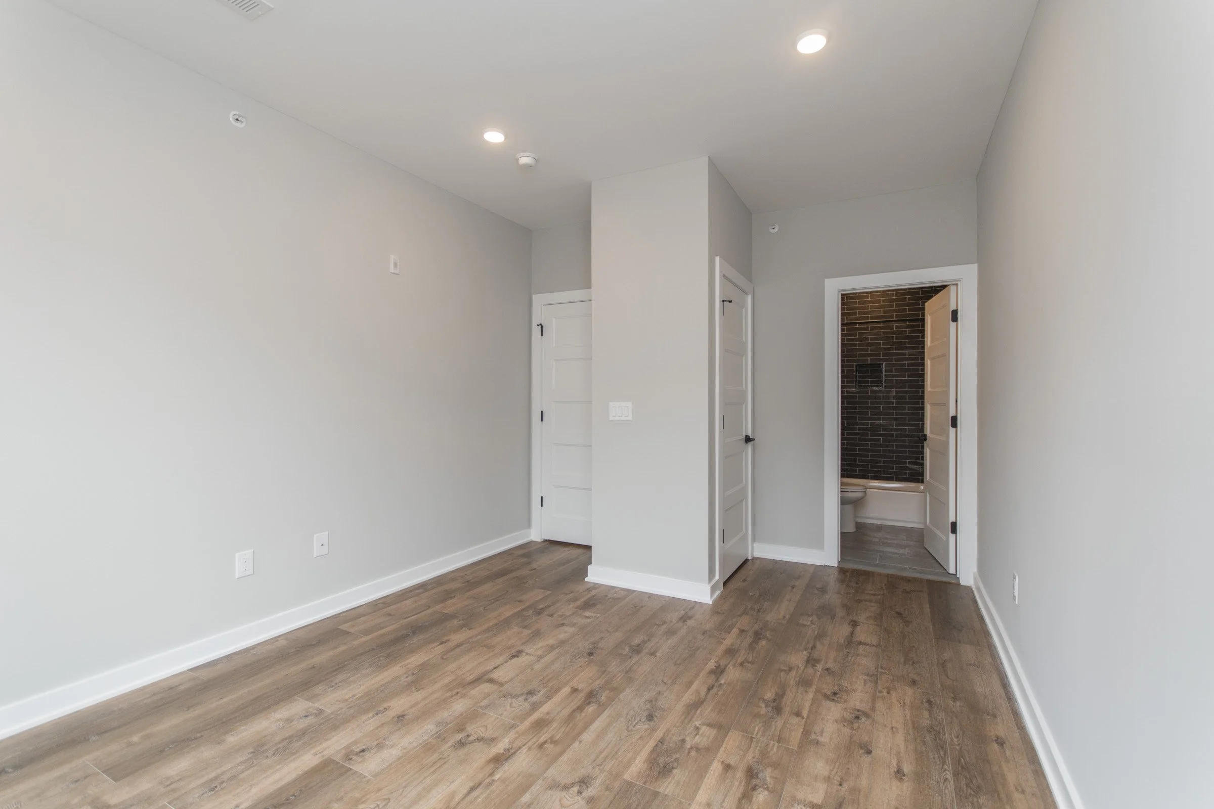 437 N 35th St_D2.jpg