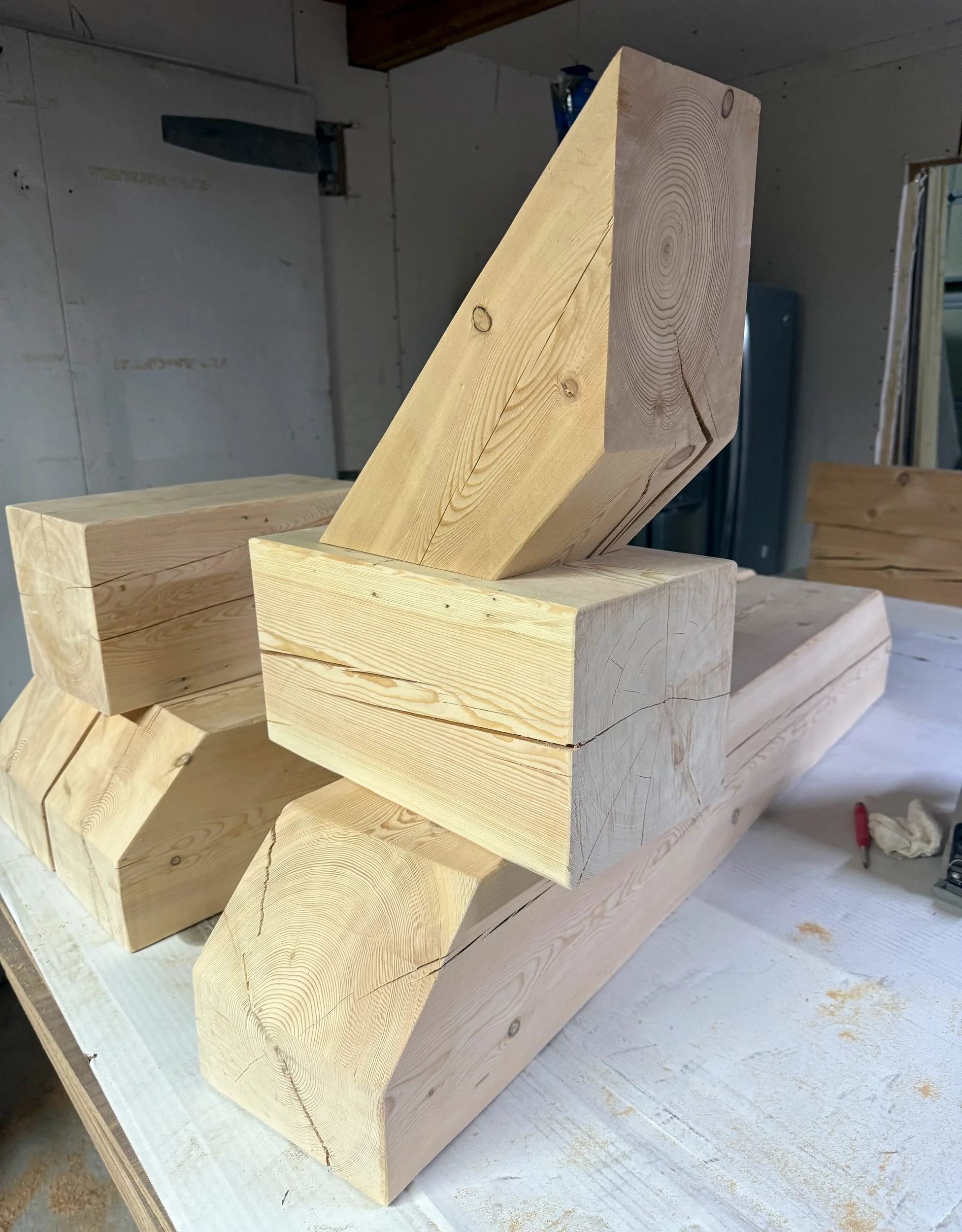 douglas-fir-timber-table-echo-lake-mt-08.jpg
