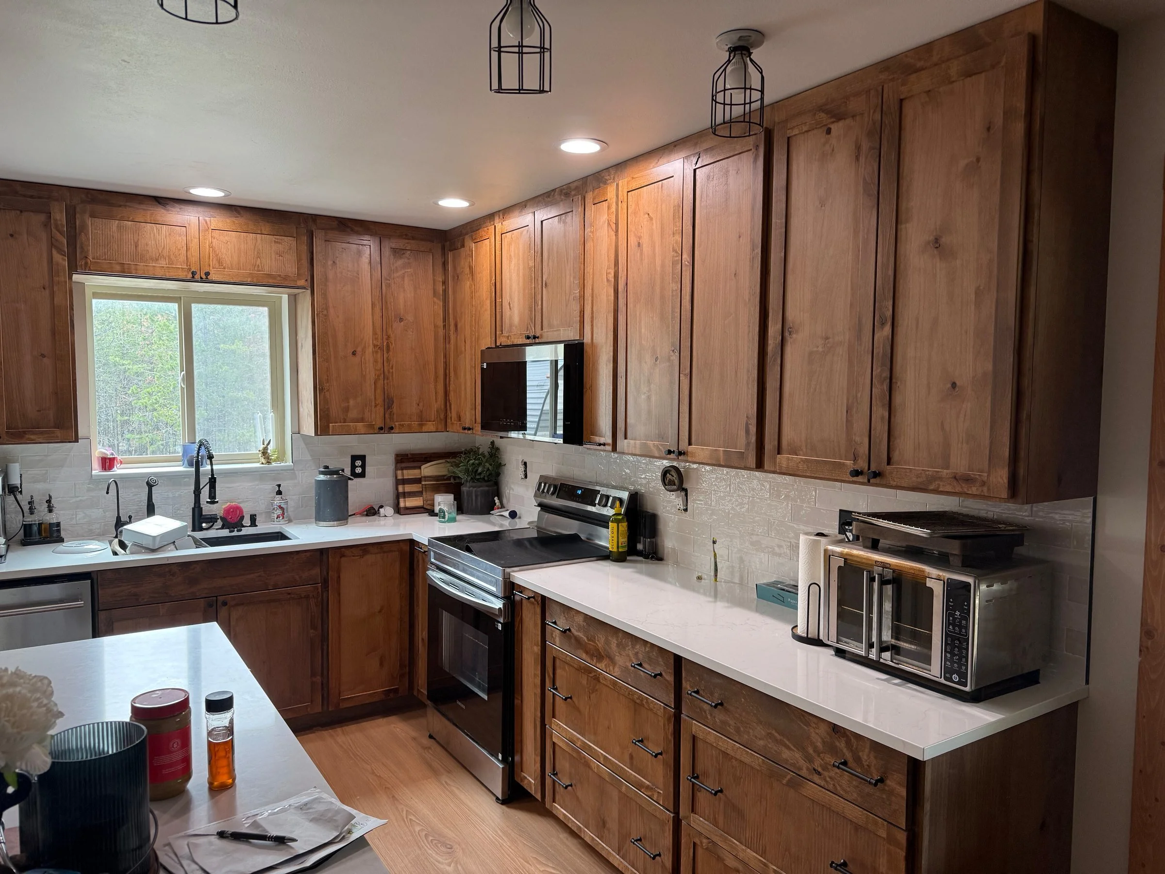 knotty-alder-kitchen-marion-mt-01.jpg