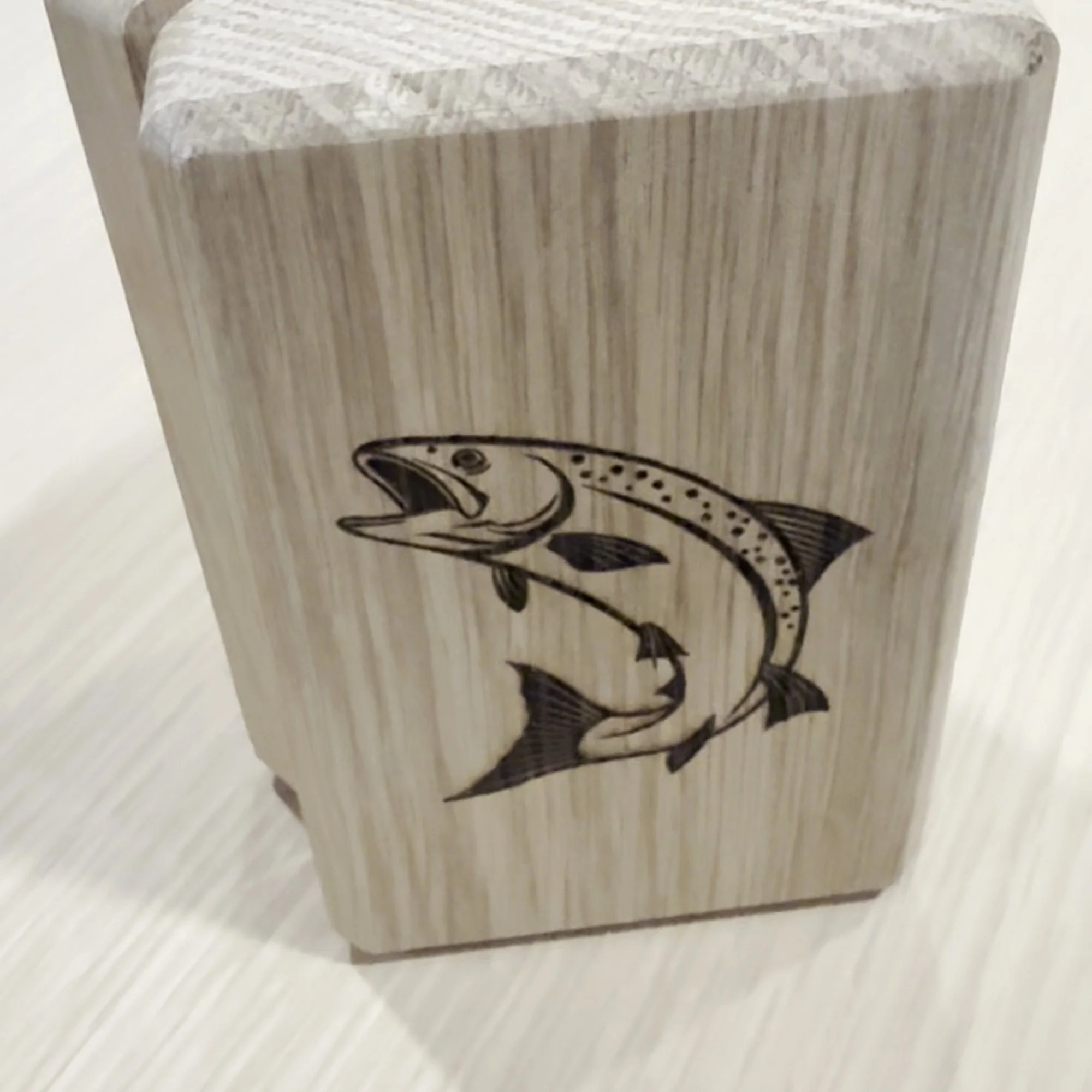 Engraved White Oak Fly Box – Leaping Trout