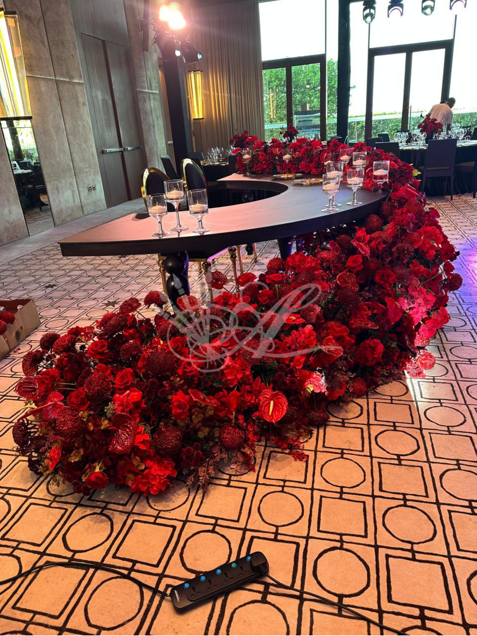 centerpiece 1.png
