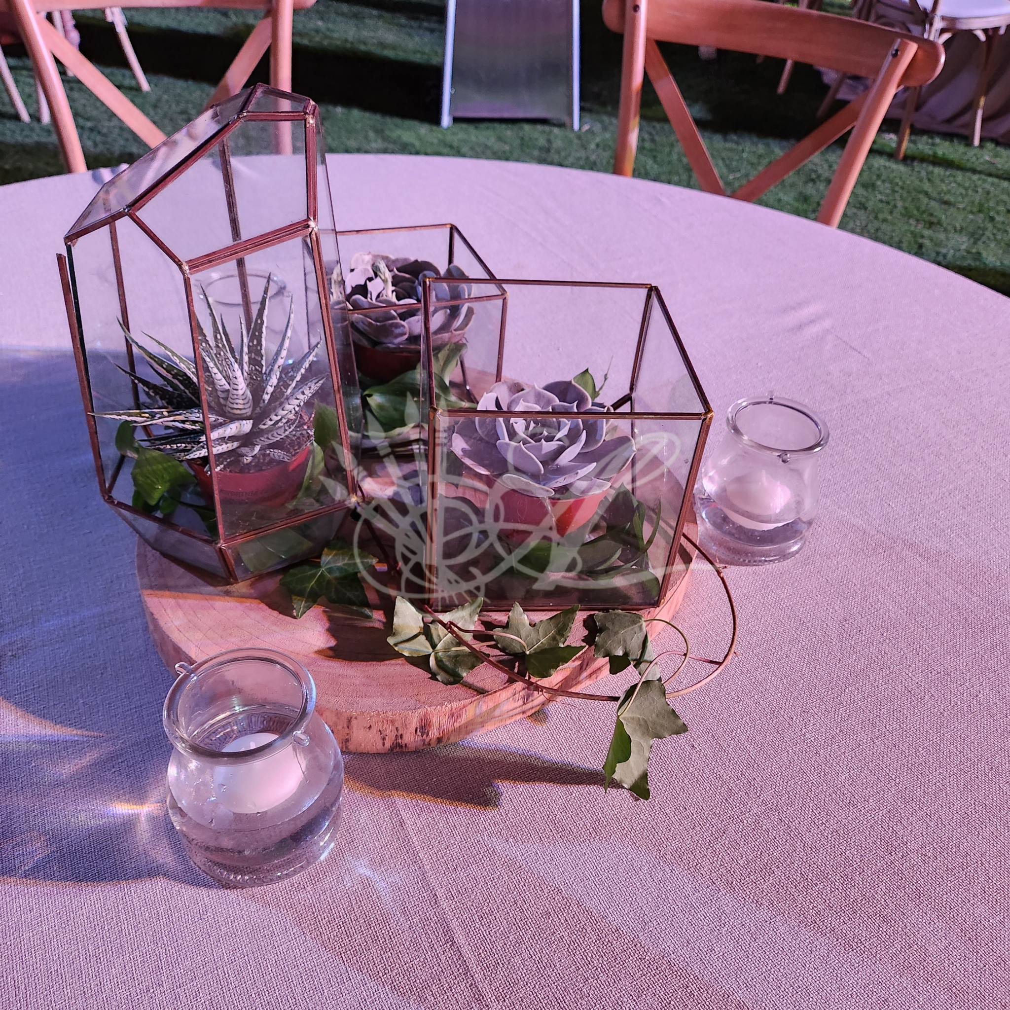 centerpiece (11).png
