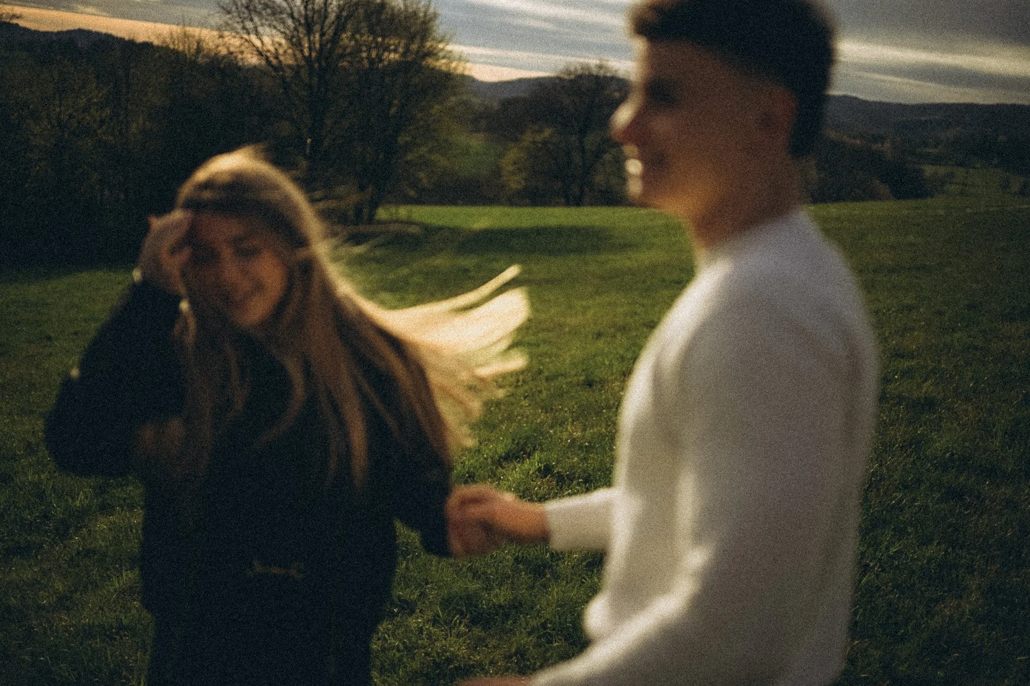 NatürlicheCinematicEmotionalejoyfulPaarfotografieKassel_6297.jpg