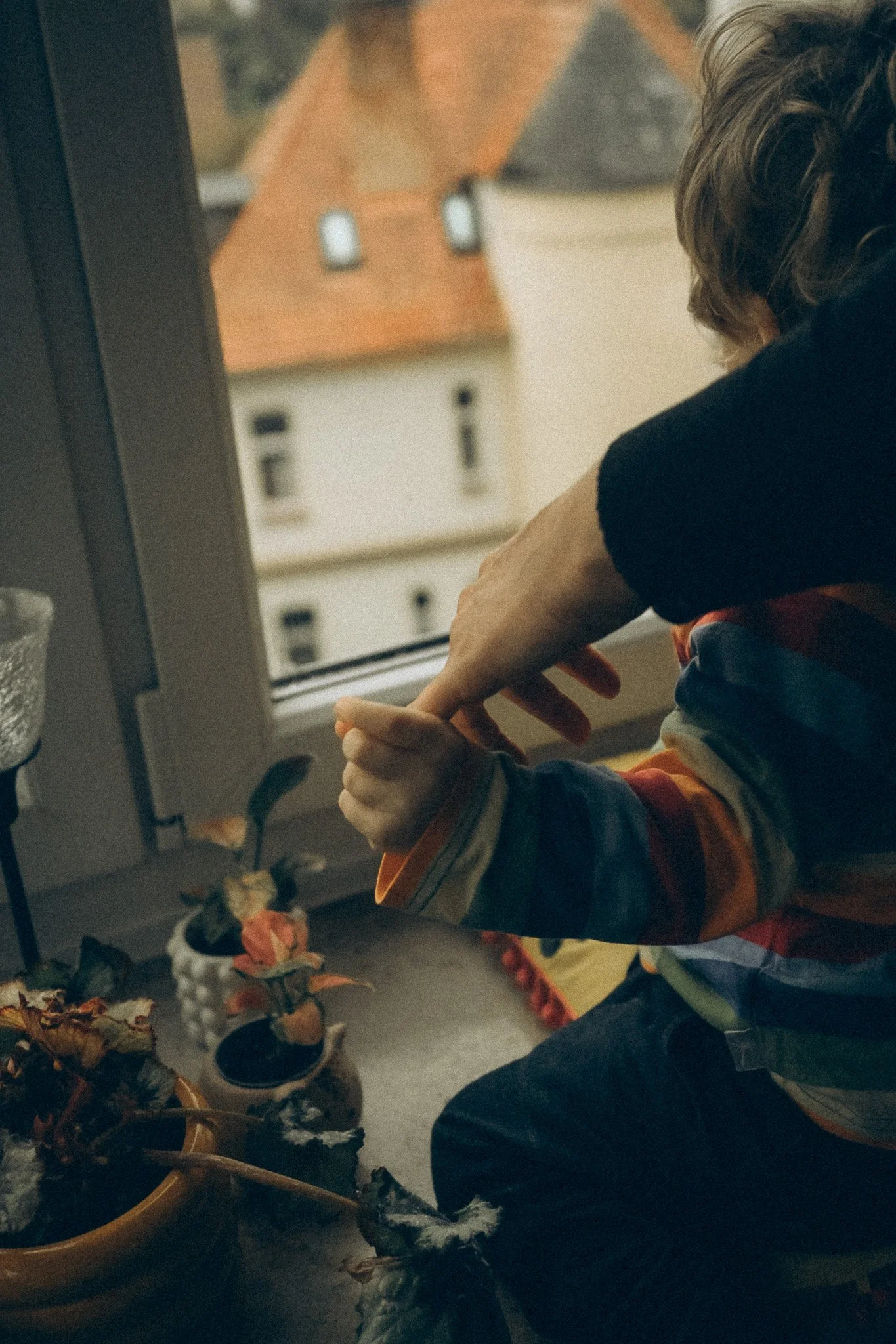 Kontakt hände dokumentarische familienfotografie kassel