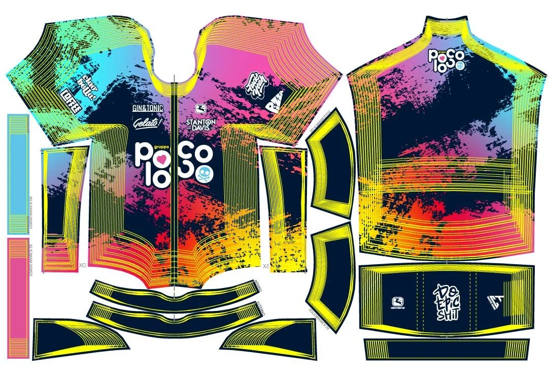 Verschiedene Teile eines bunten, grafisch gestalten Fahrrad- oder Rennteam-Trikots mit Logos und Mustern, zum Zusammenfügen.