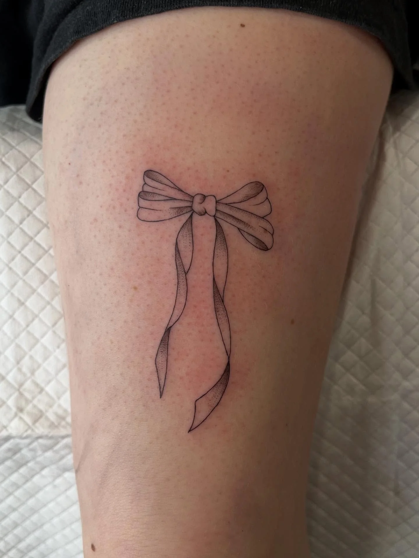 Some recent fine line walk-in work. Walk in today and make your tattoo dreams a reality! No line too fine, no job to small. Call now (02) 92110066

#sydneytattoo #sydneytattooartist #finelinetattoo #fineline #walkins #walkintattoo